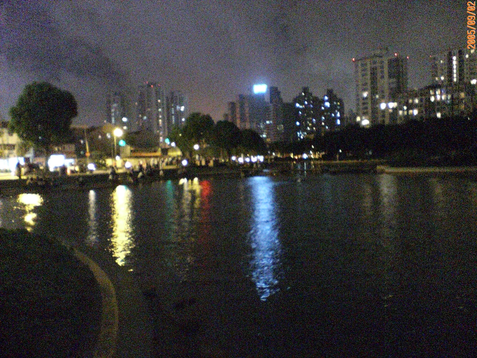 地下鉄1号線 黄陂南路駅付近