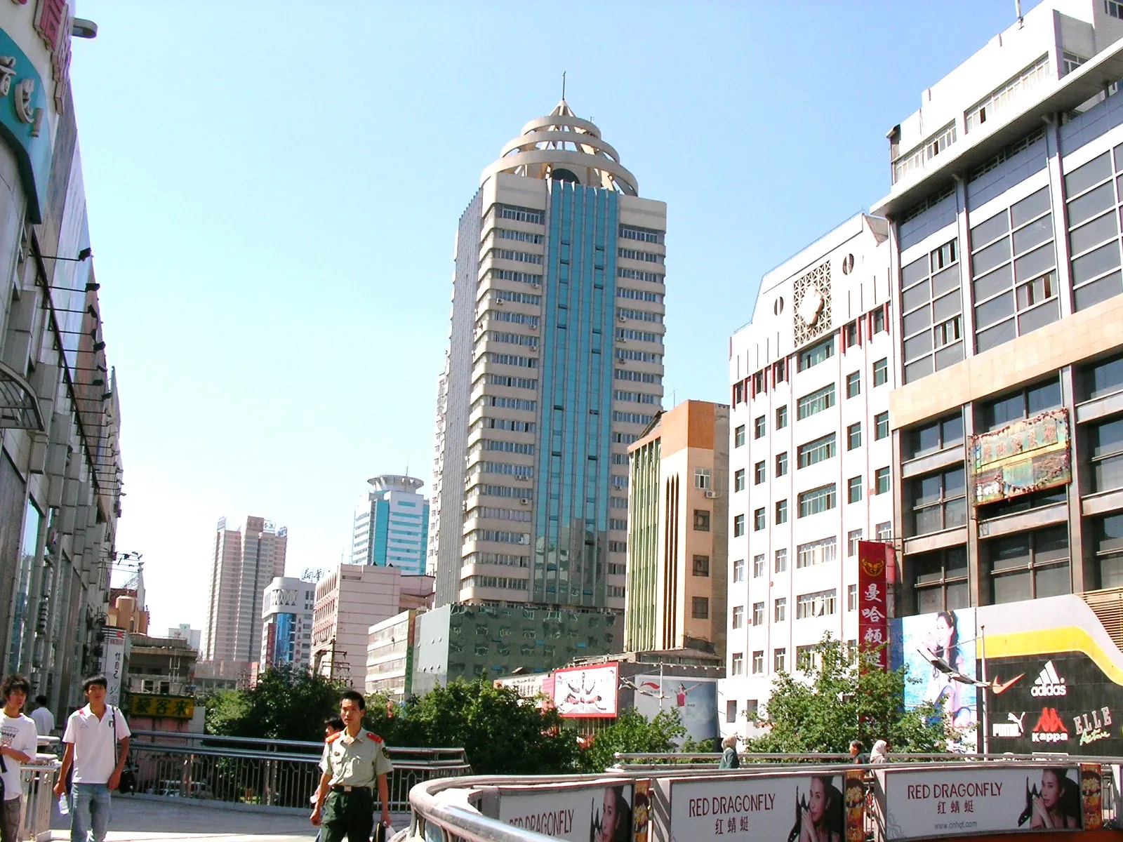 ウルムチ市の繁華街