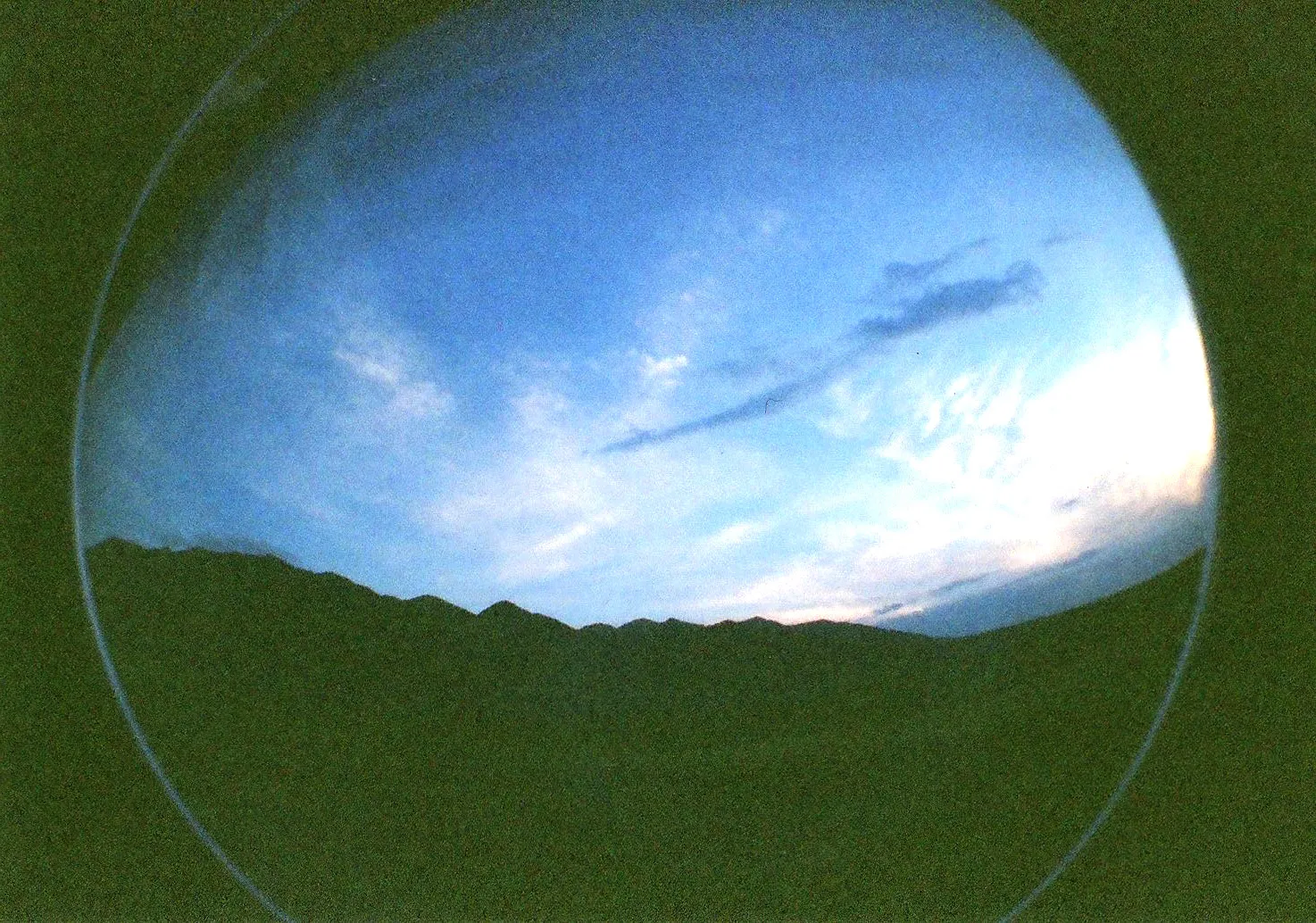 LOMO Fisheye2で撮影したタリム盆地の夜景