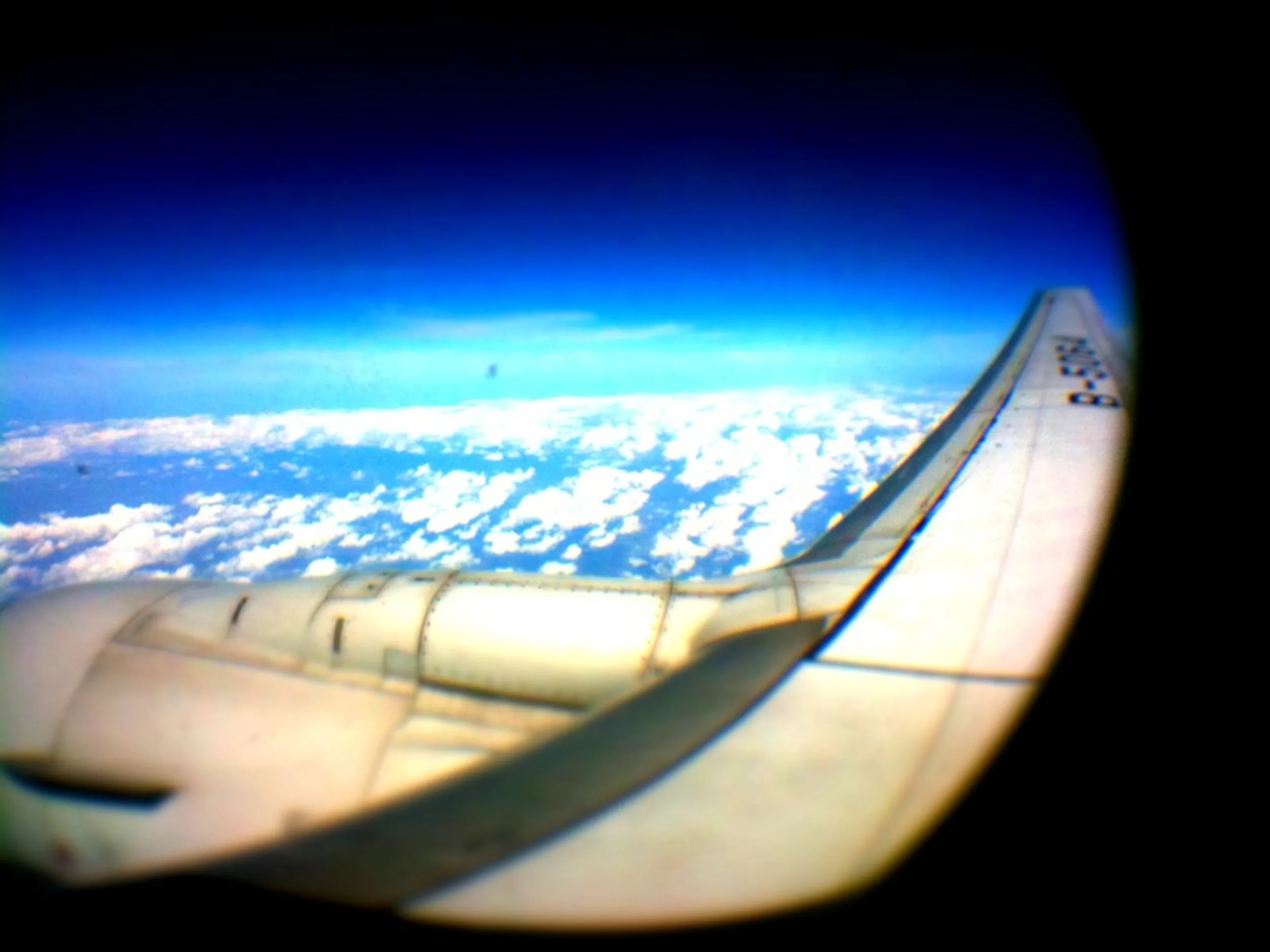 iPhone 3GSの魚眼レンズで空撮