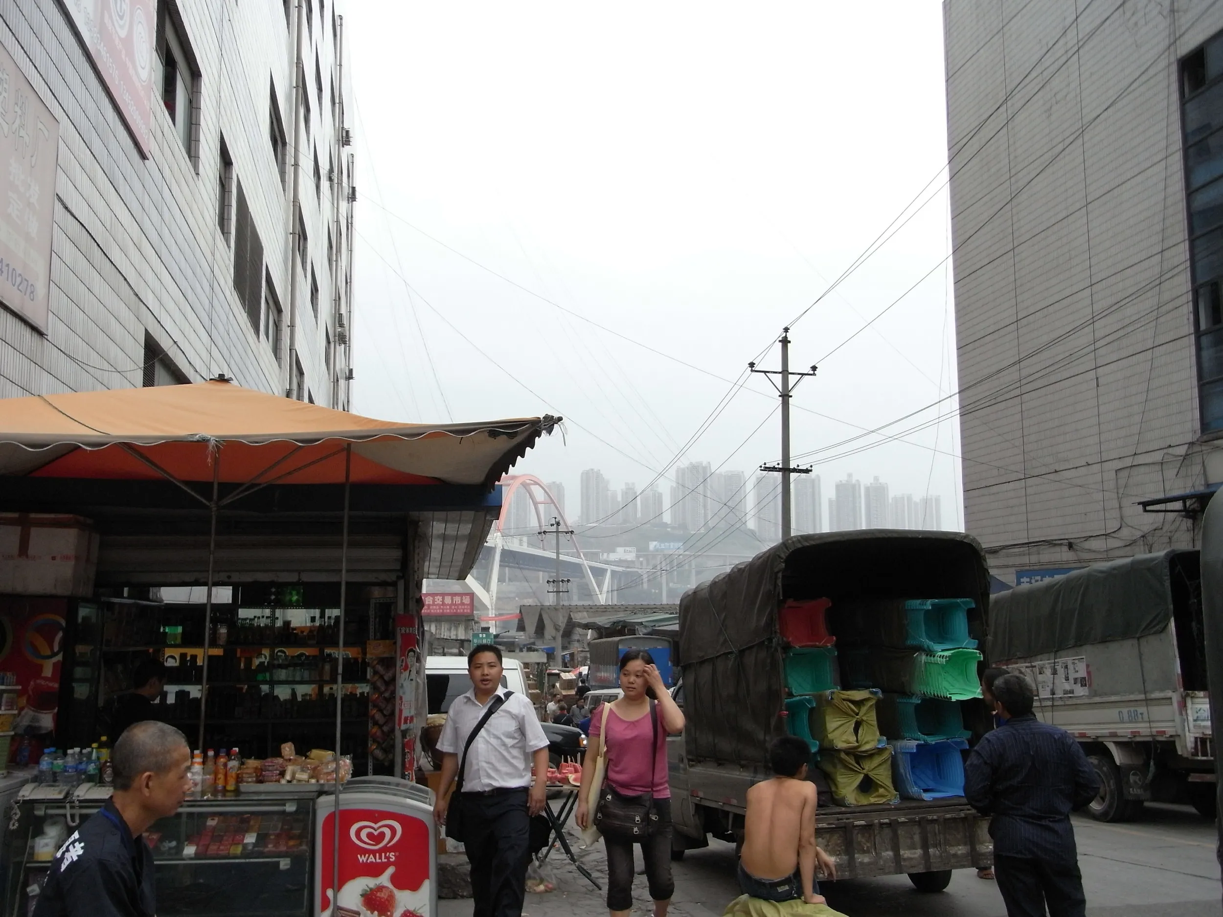 駅周辺の田舎っぽい風景