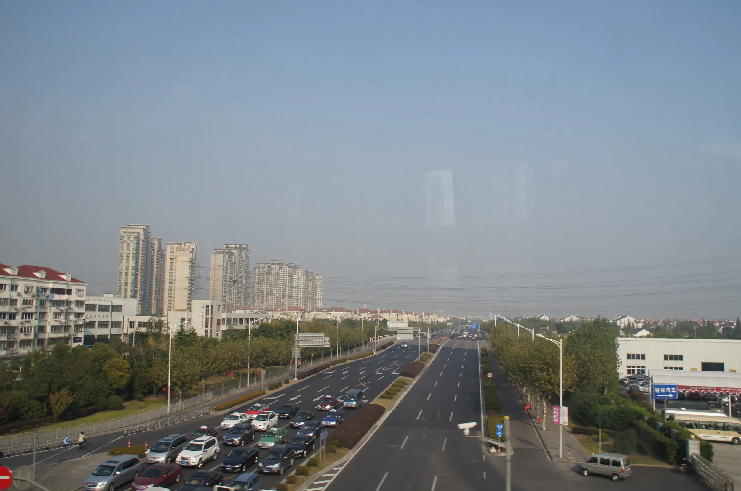空港～上海駅間 車窓風景