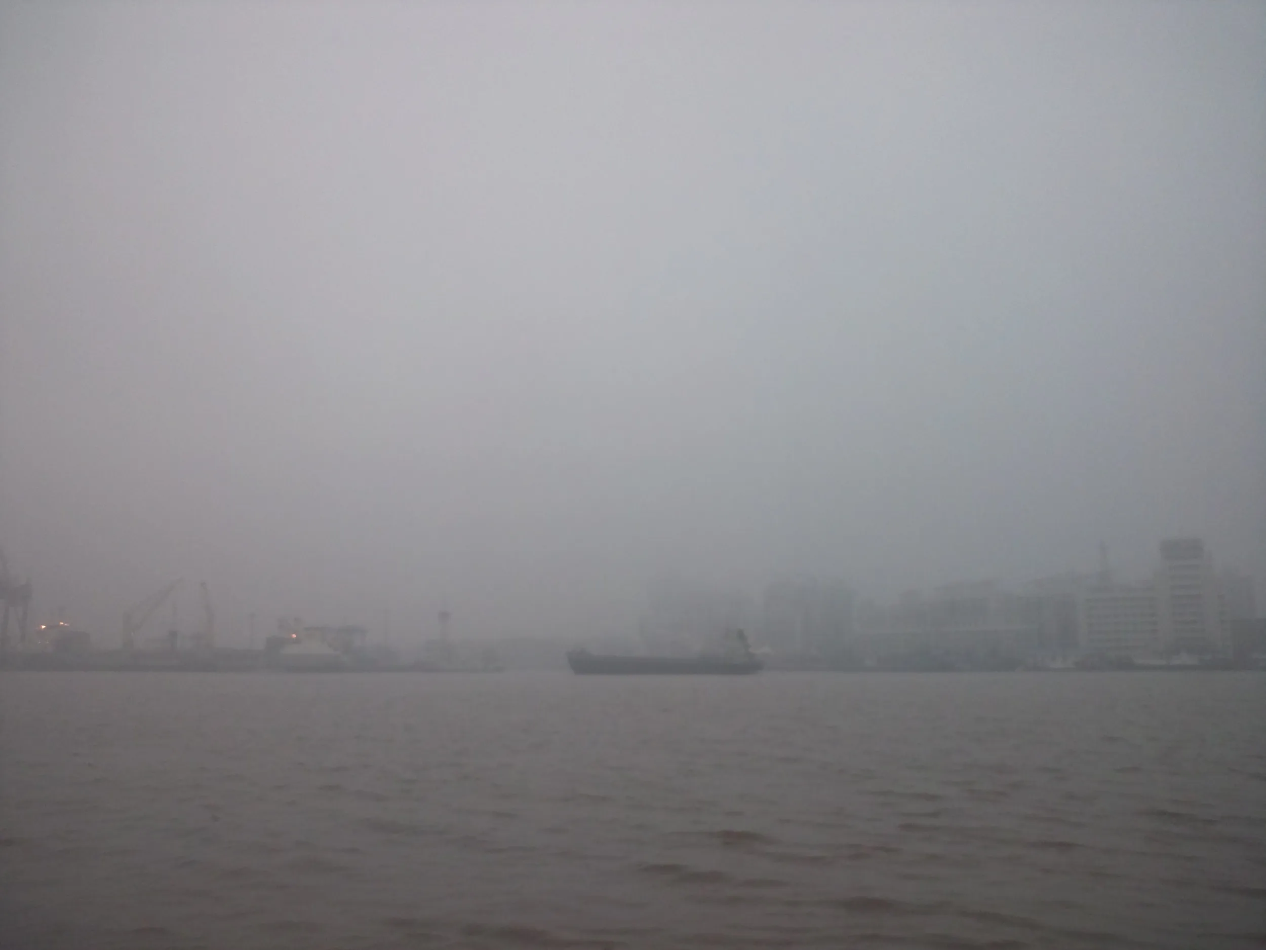 三岔港村～吴淞渡口から黄浦江を眺める