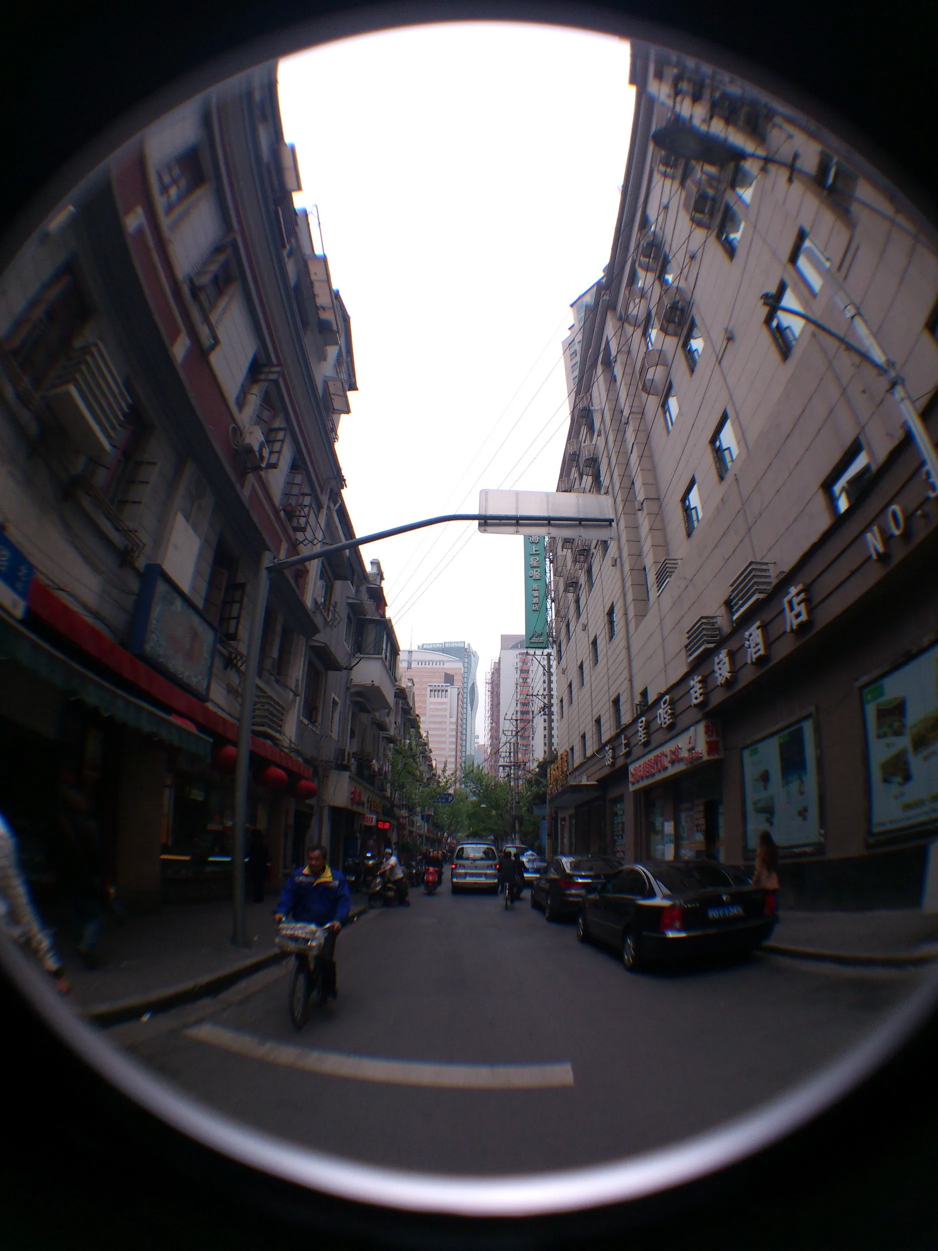 金陵東路付近の風景