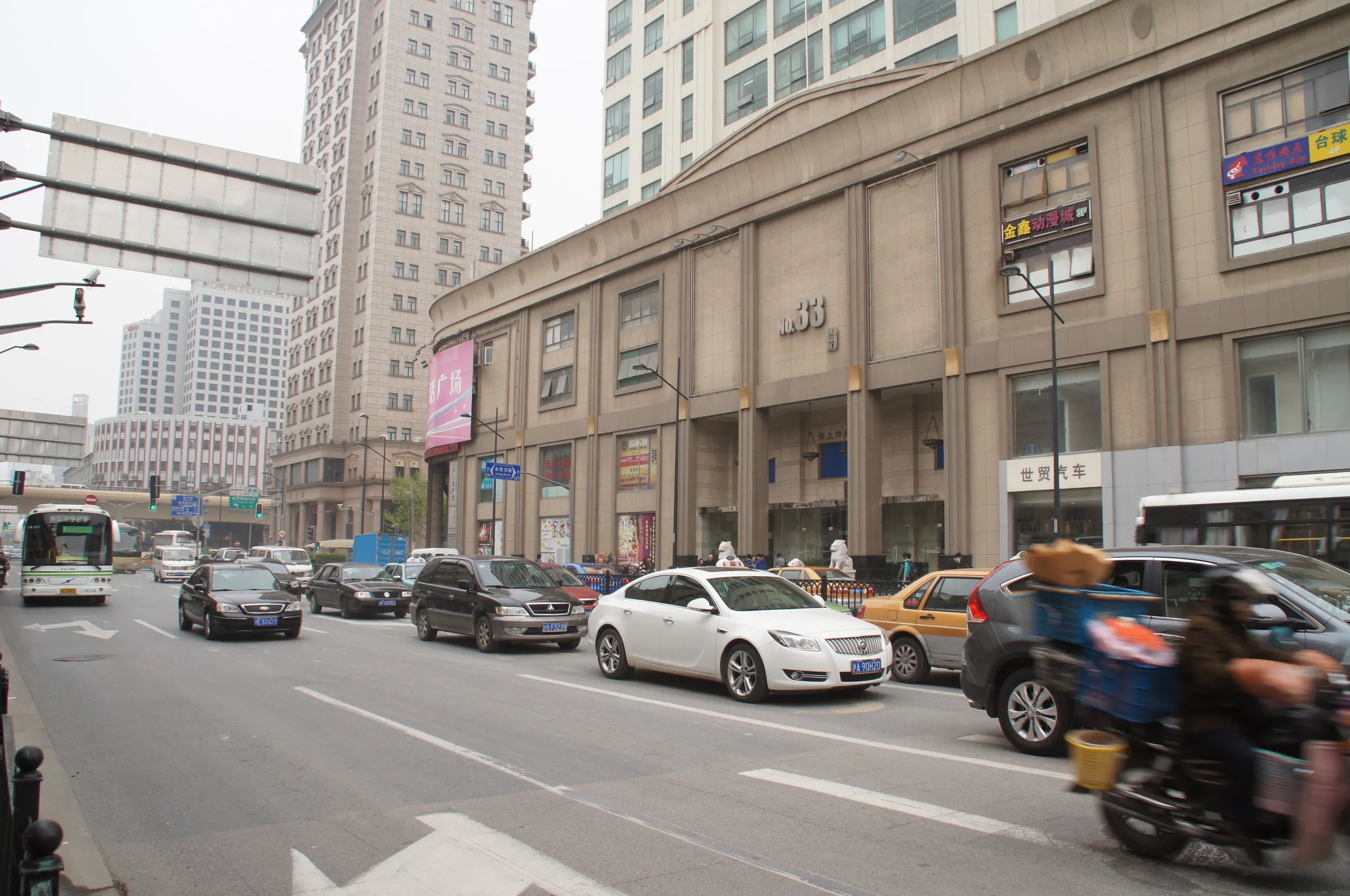 河南南路付近の風景