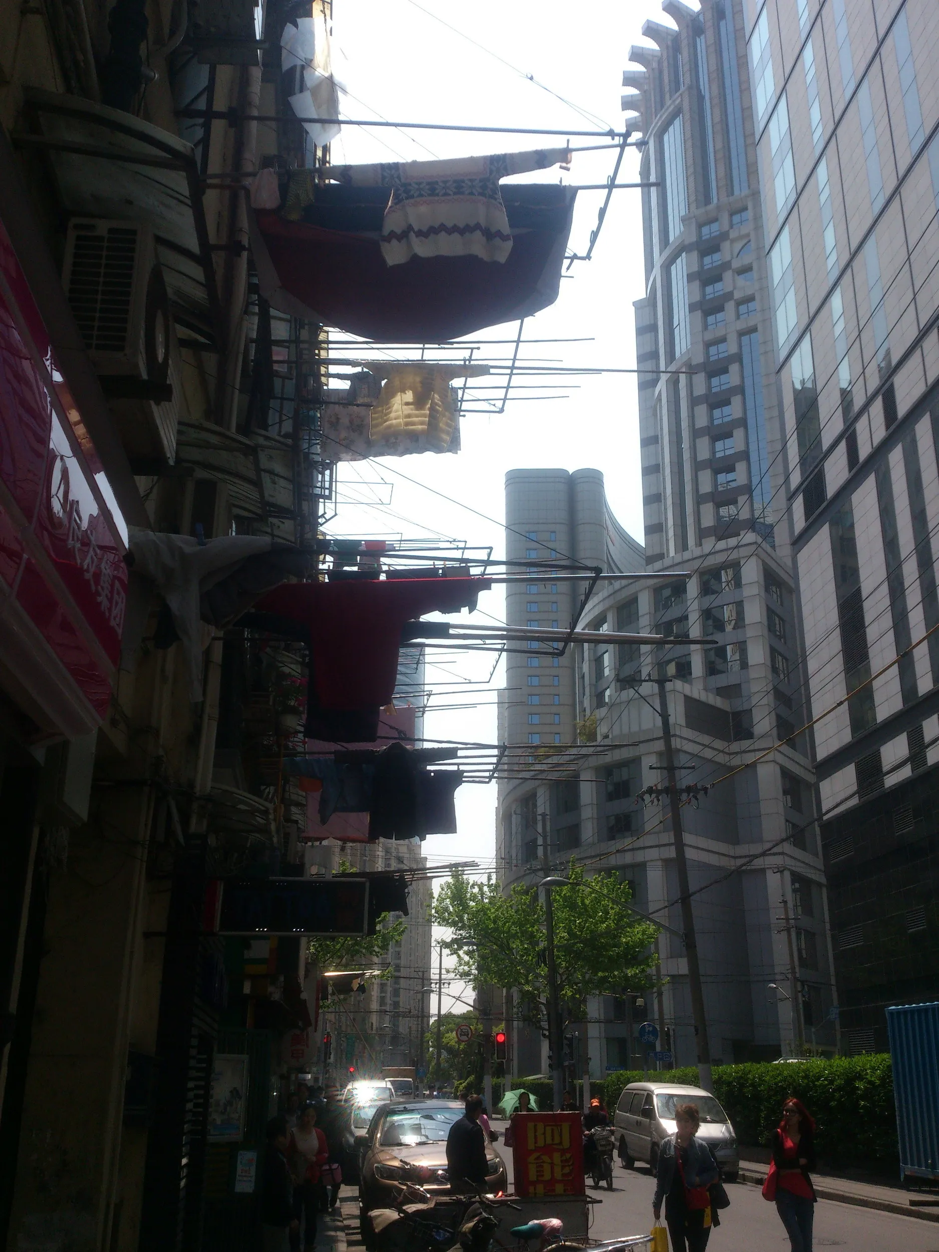 人民広場付近の路地