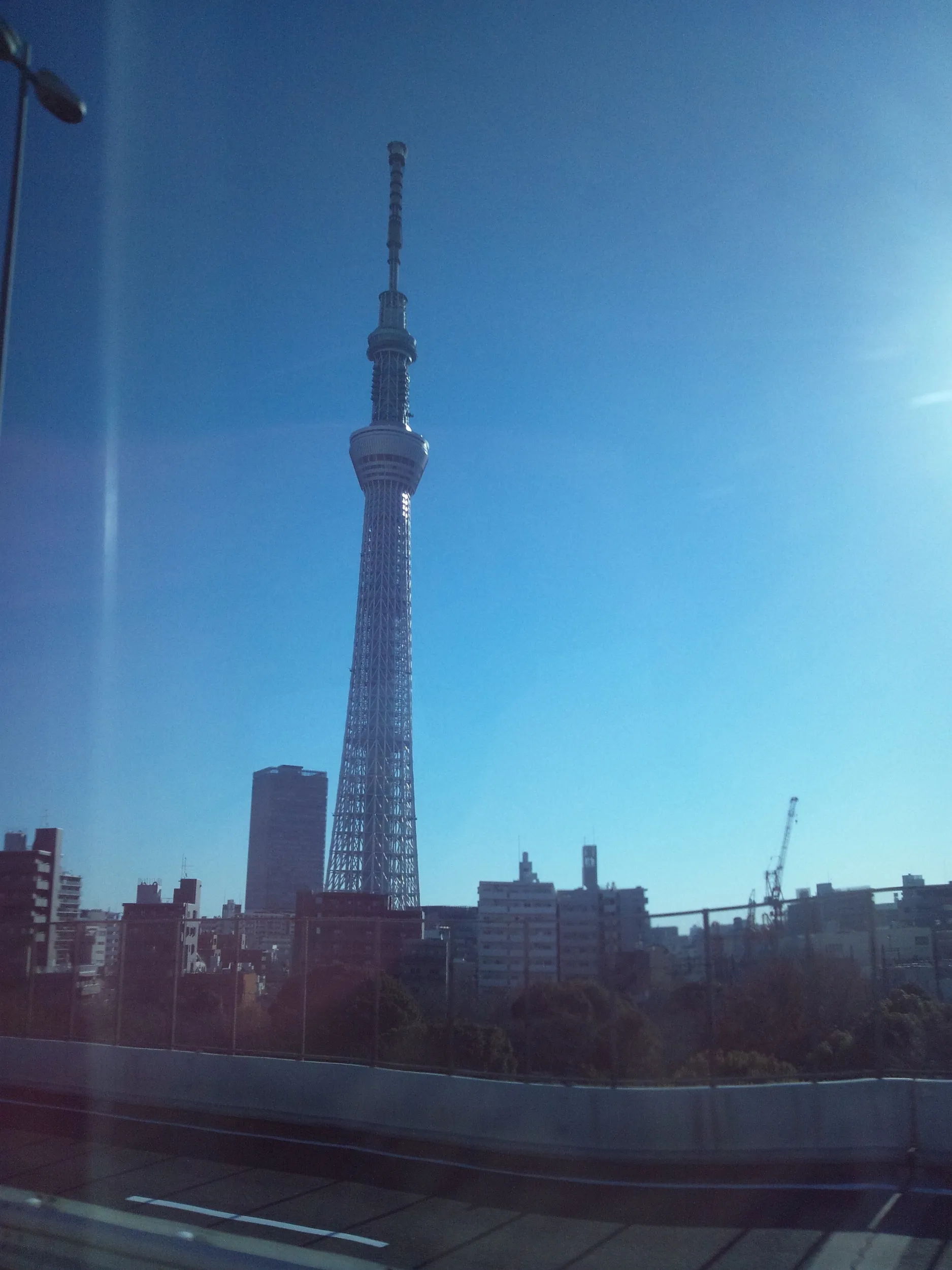 茨城空港へ向かう途中に見たスカイツリー