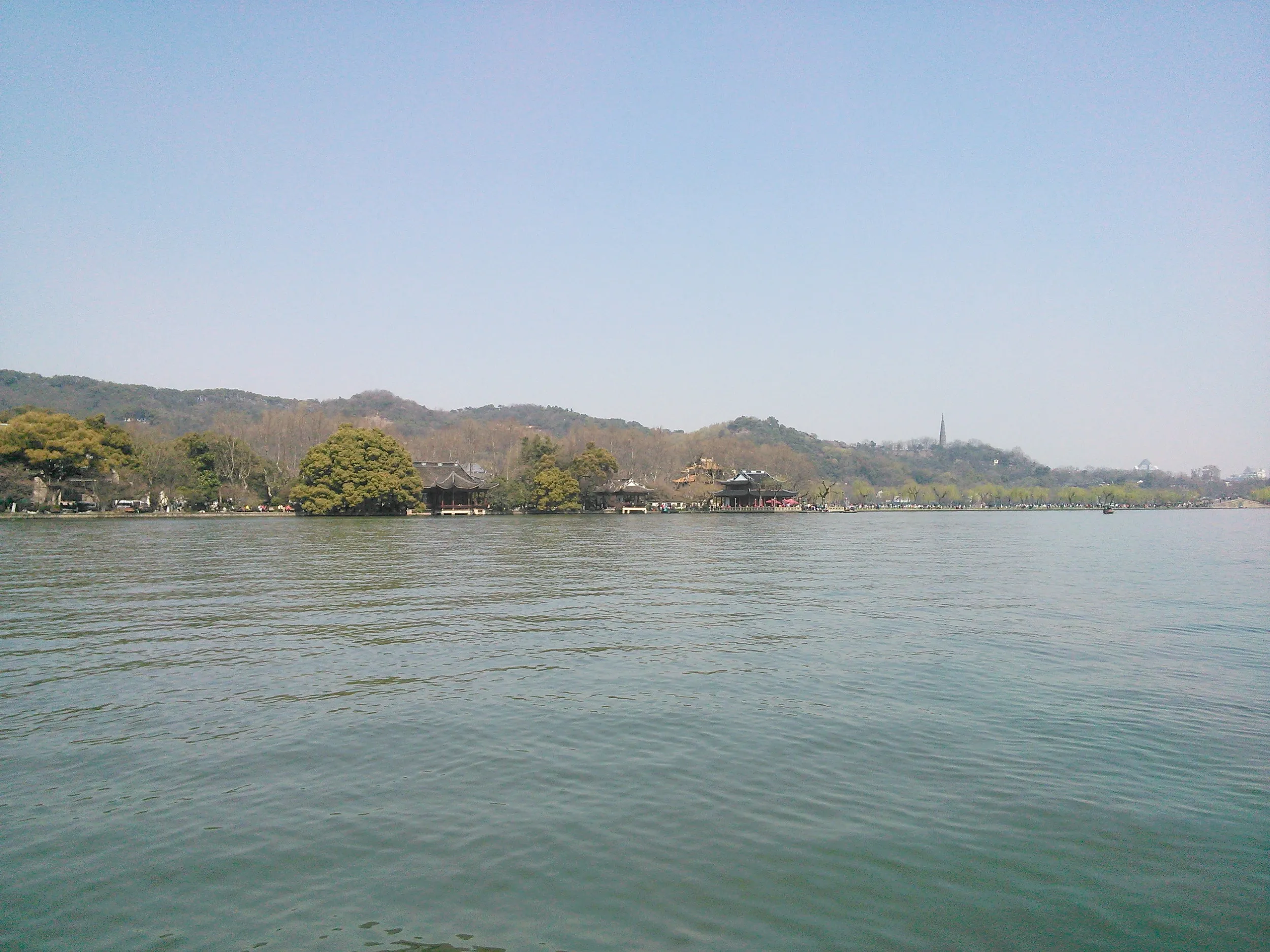 遊覧船からの風景