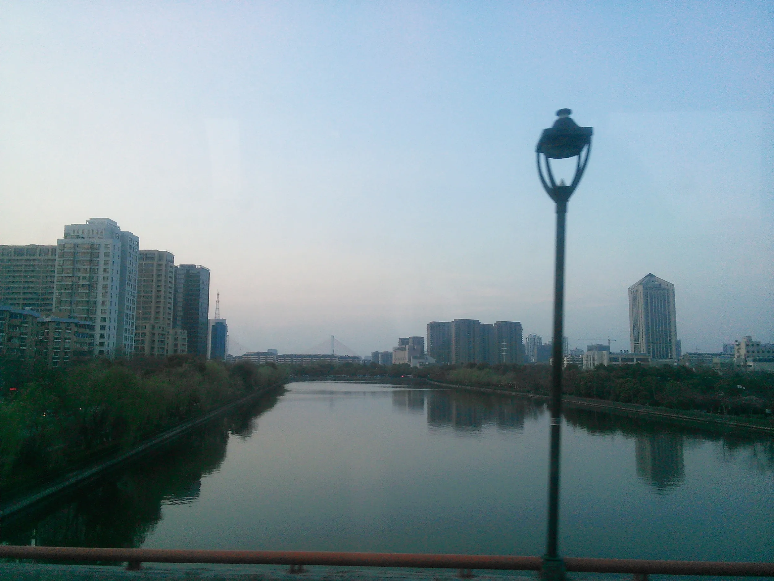 杭州から上海へ戻る