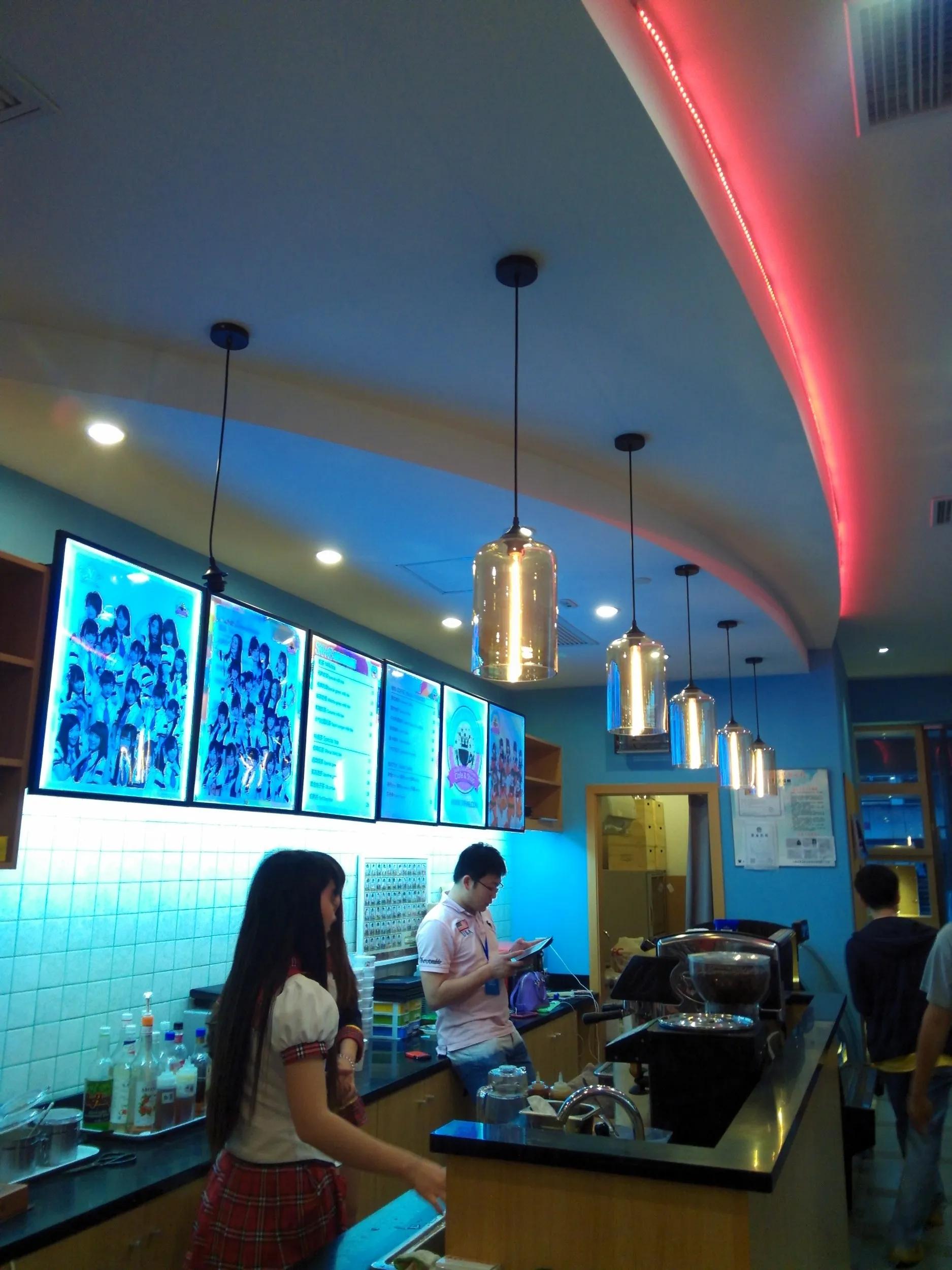 SNH48カフェの中