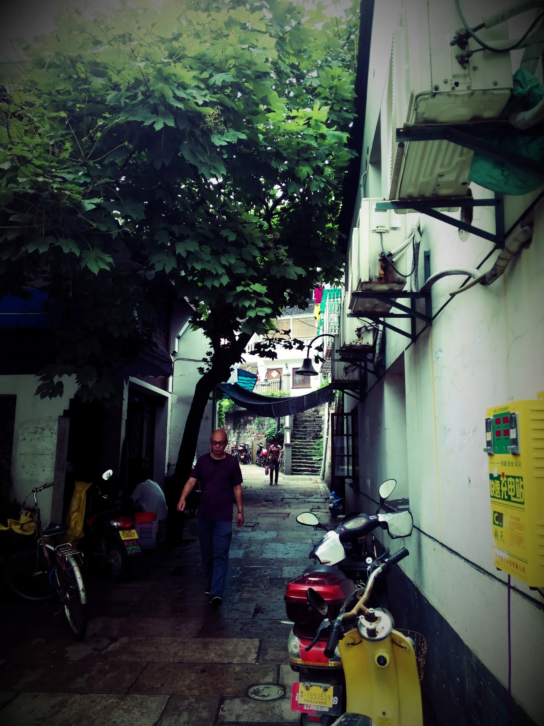 十五奎巷の脇道