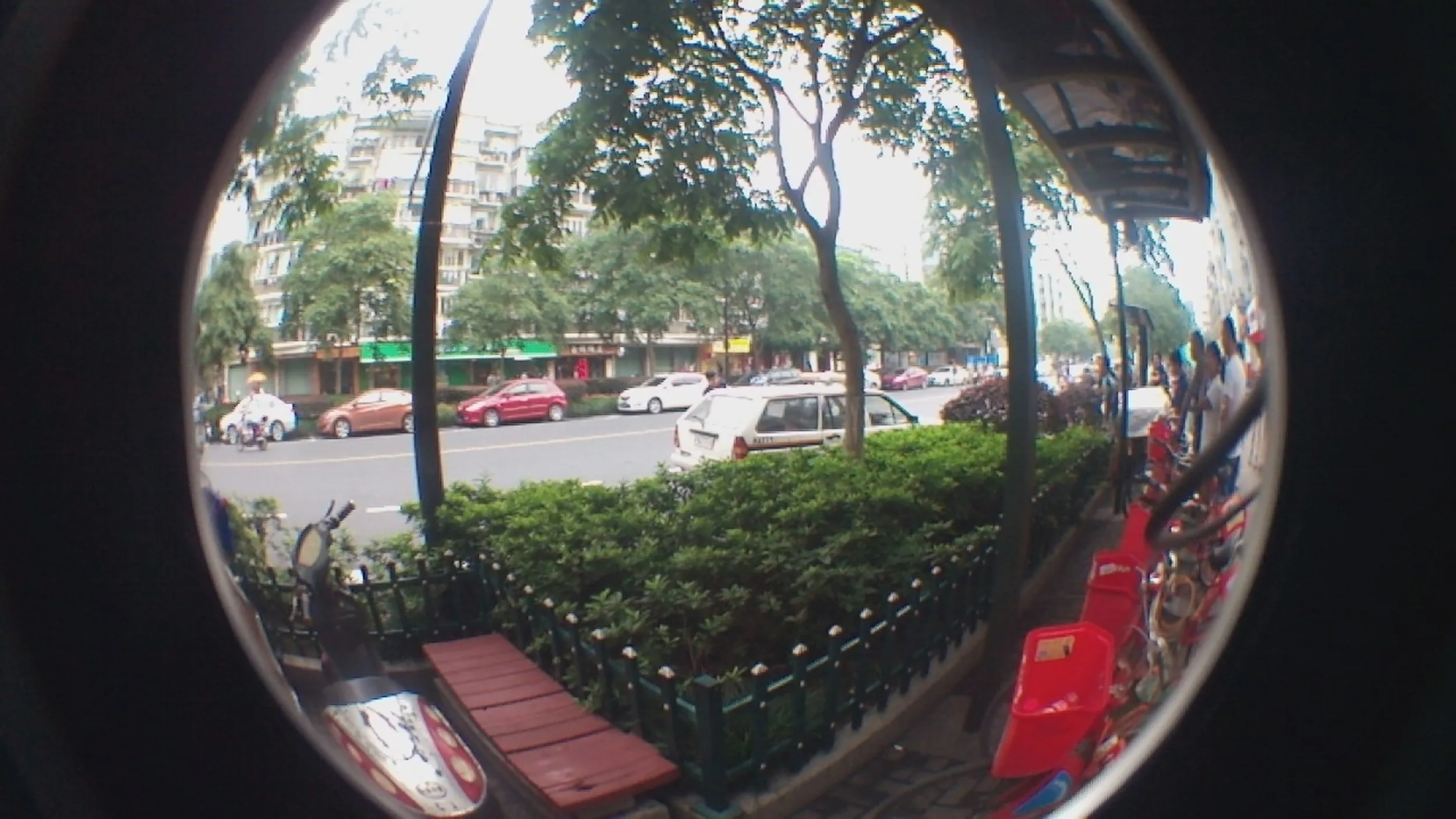 河坊街から西湖へ向かう