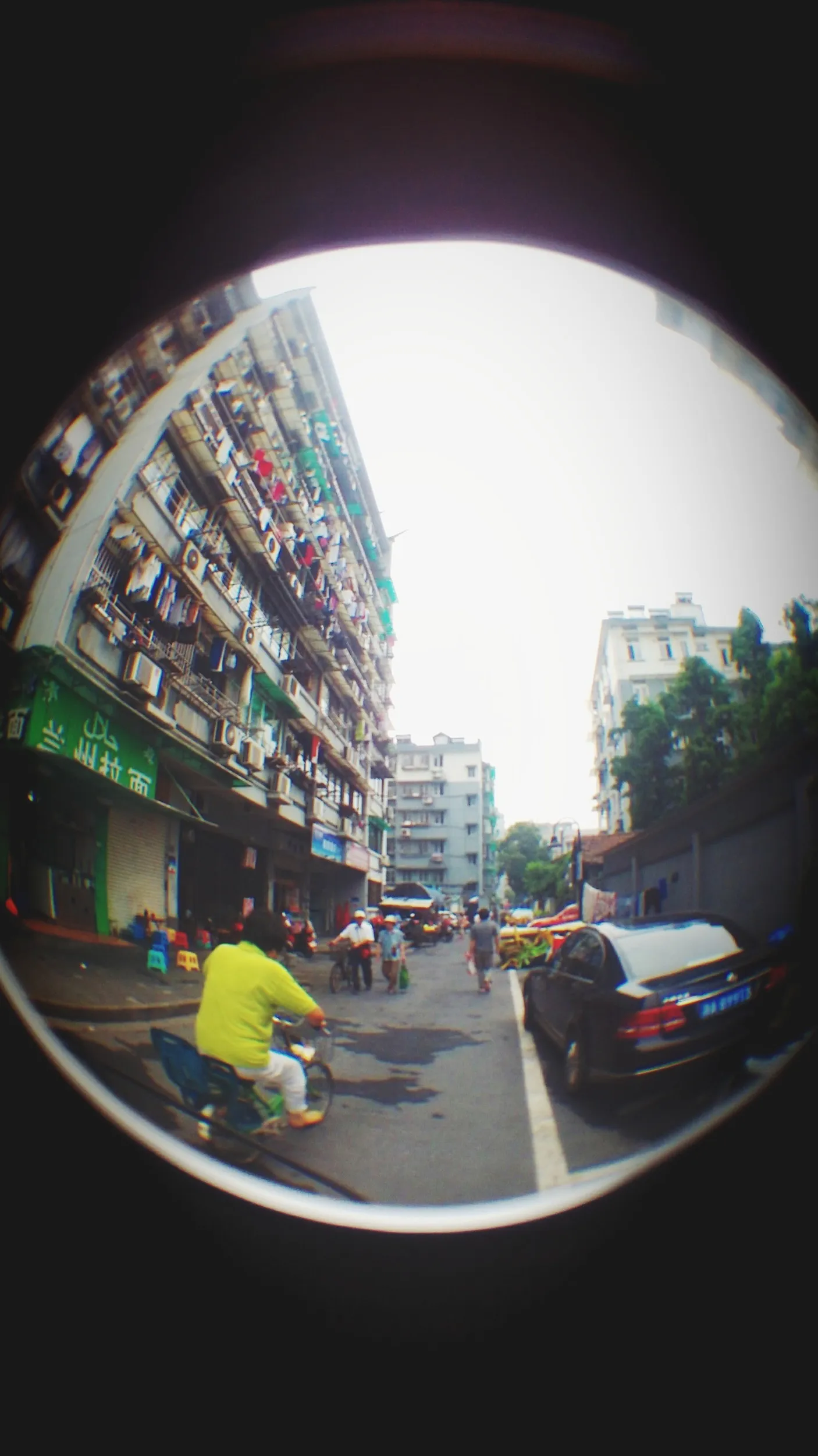 河坊街から西湖へ向かう