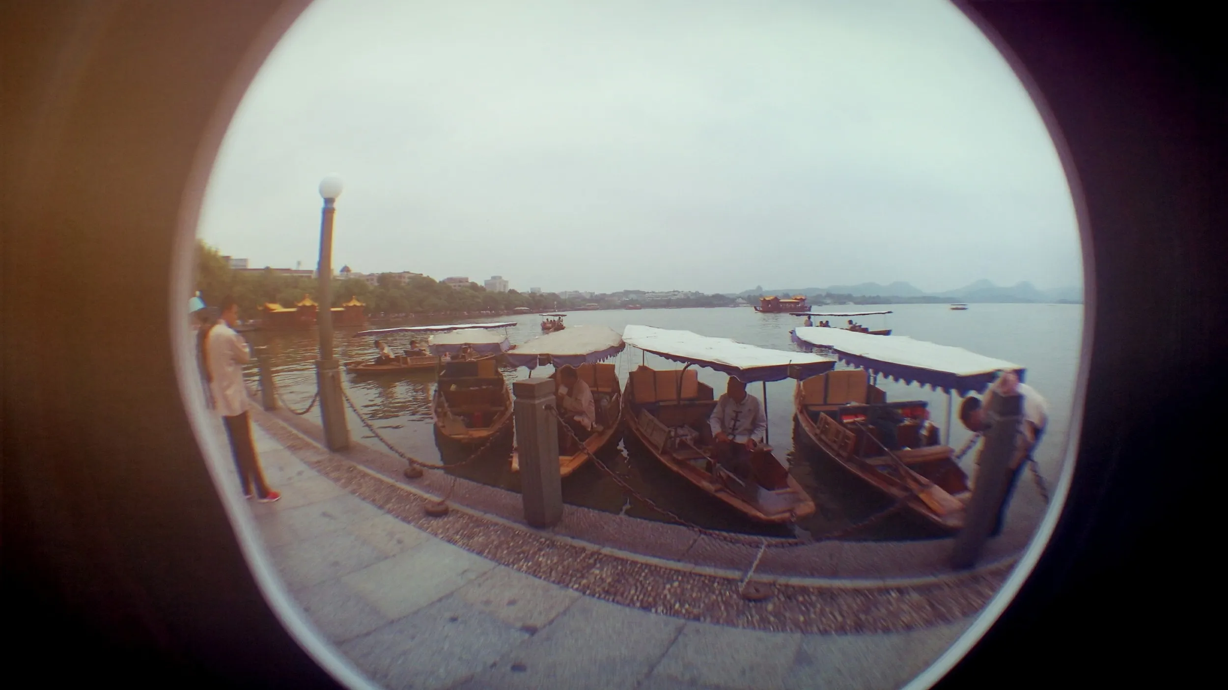 西湖を散歩、船乗り場