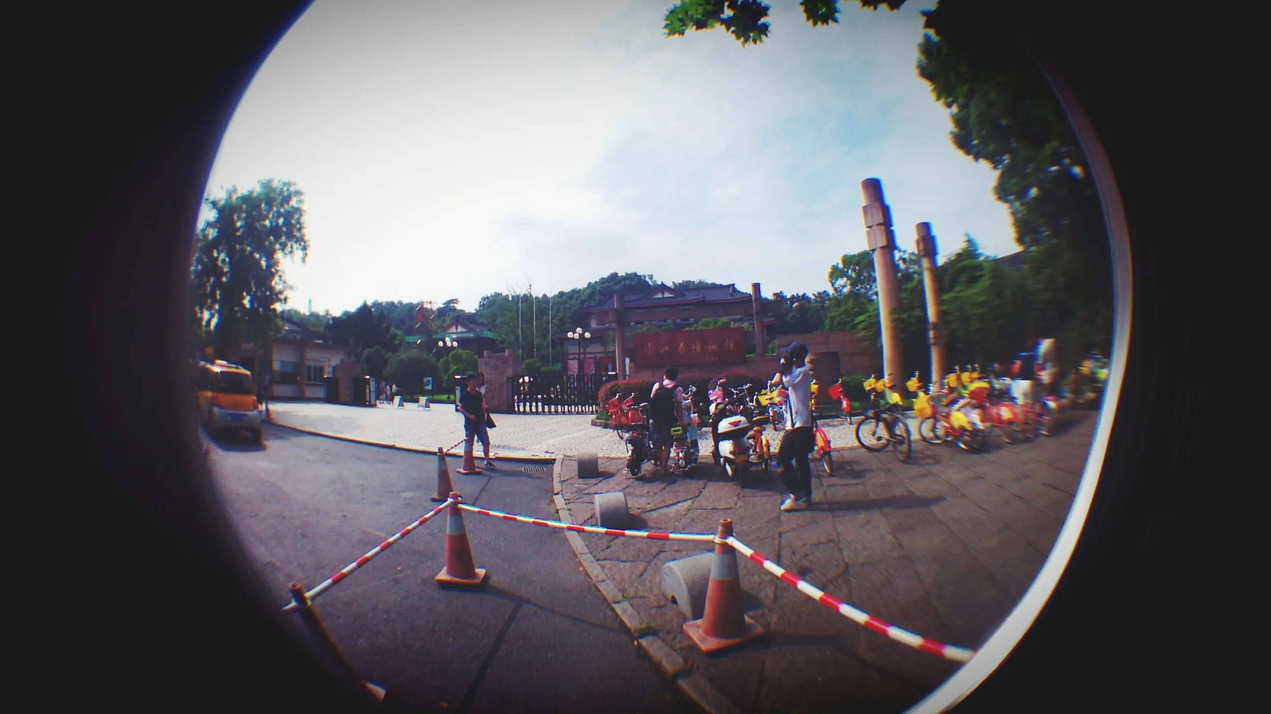 浙江省博物館付近