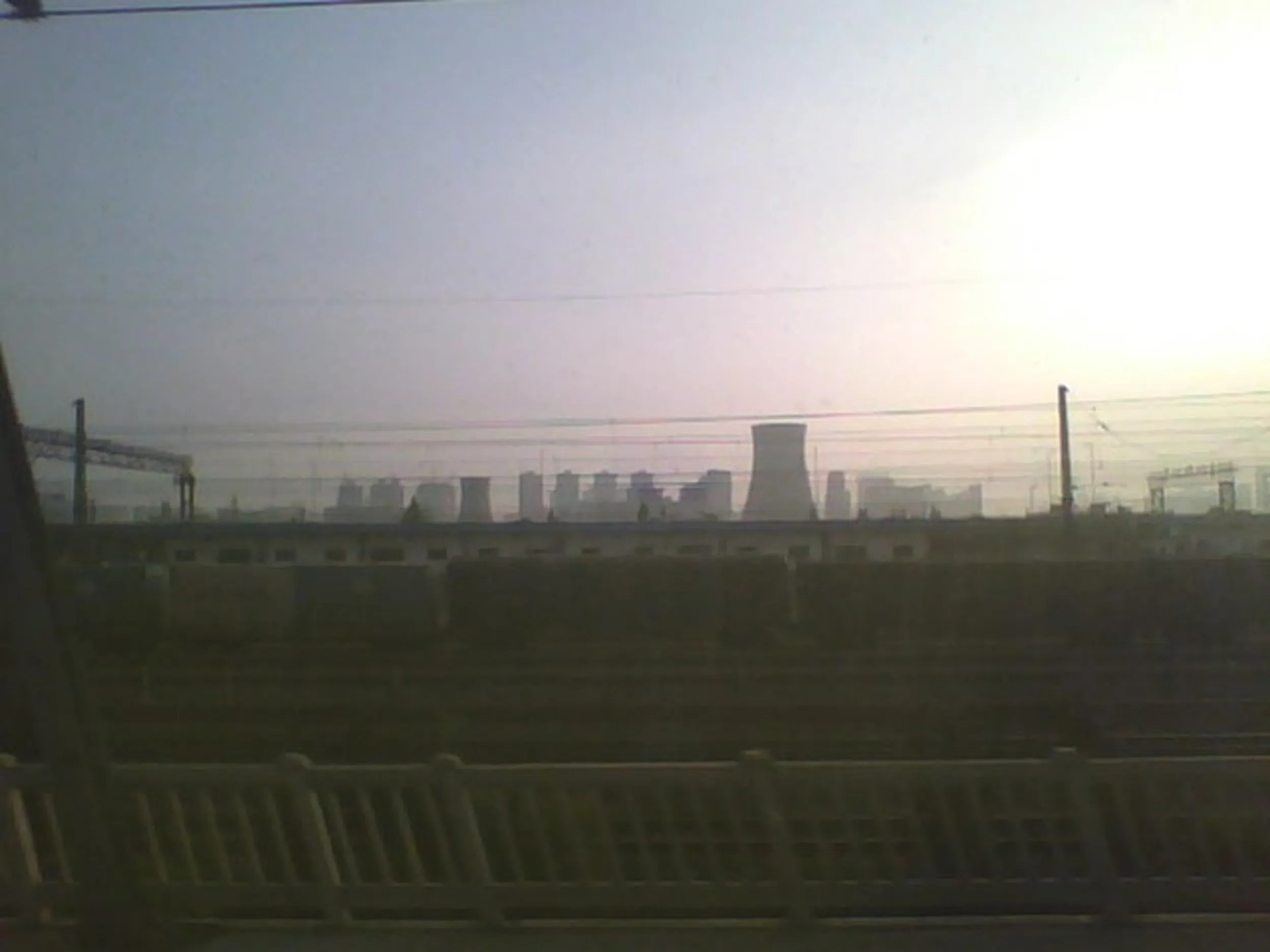 和諧号からの車窓風景