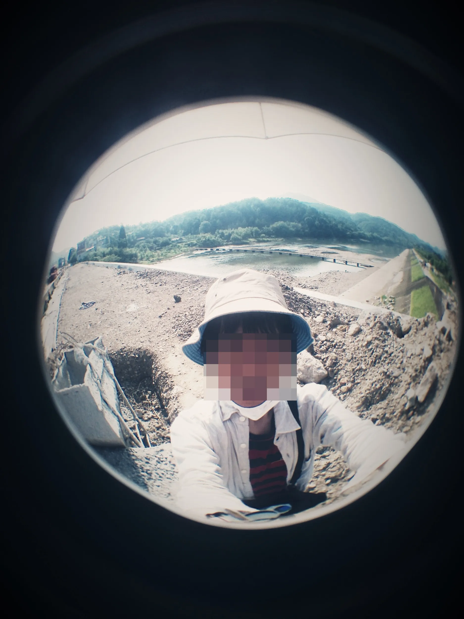 坦五線の橋で記念撮影