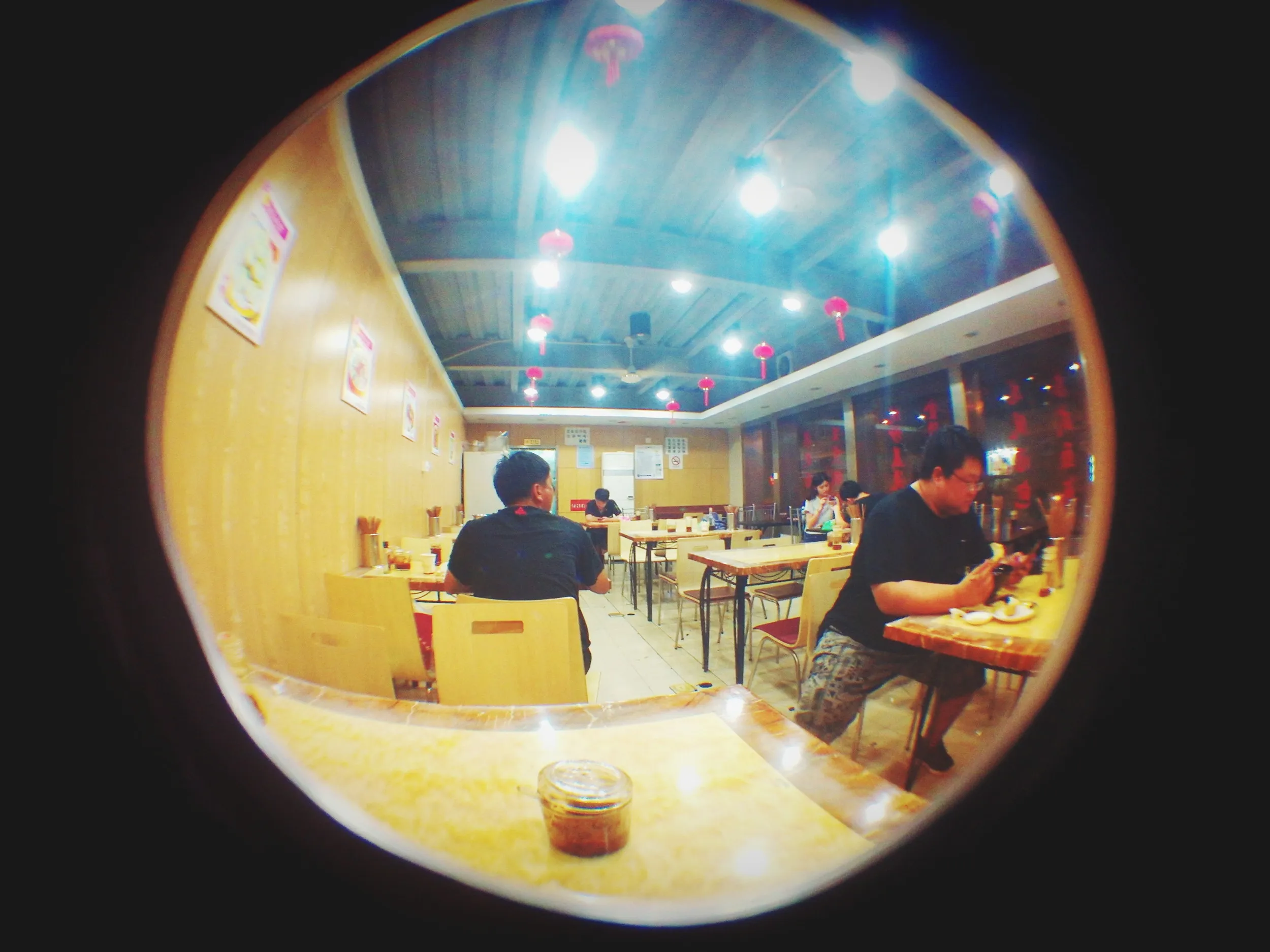 食堂で素鶏麺を食す