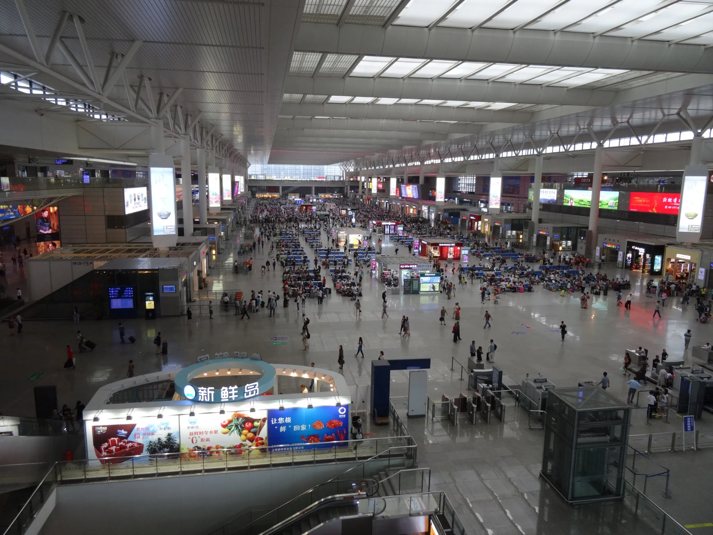 上海虹橋駅の待合室