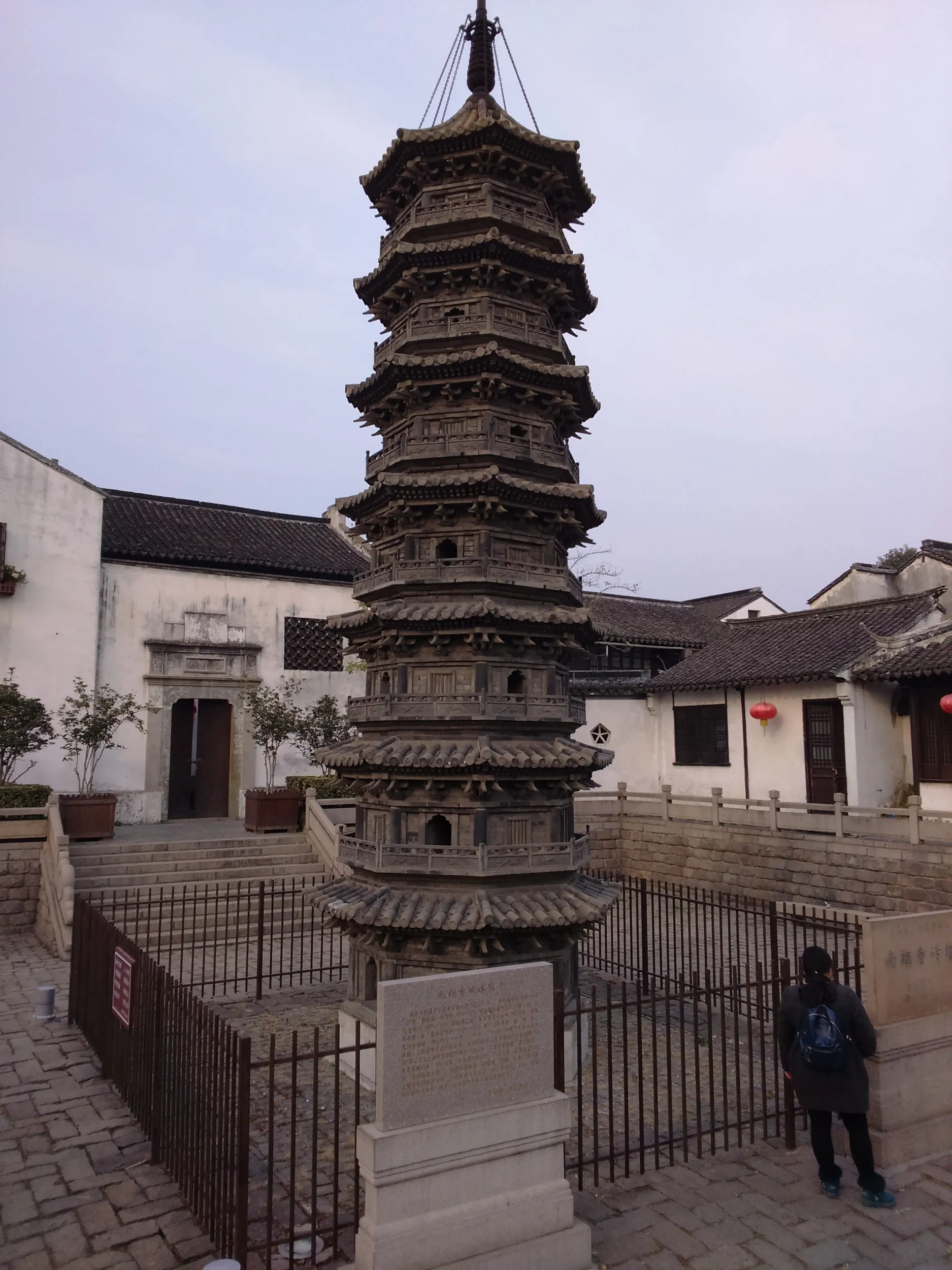 南翔老街、歩行者天国を観光