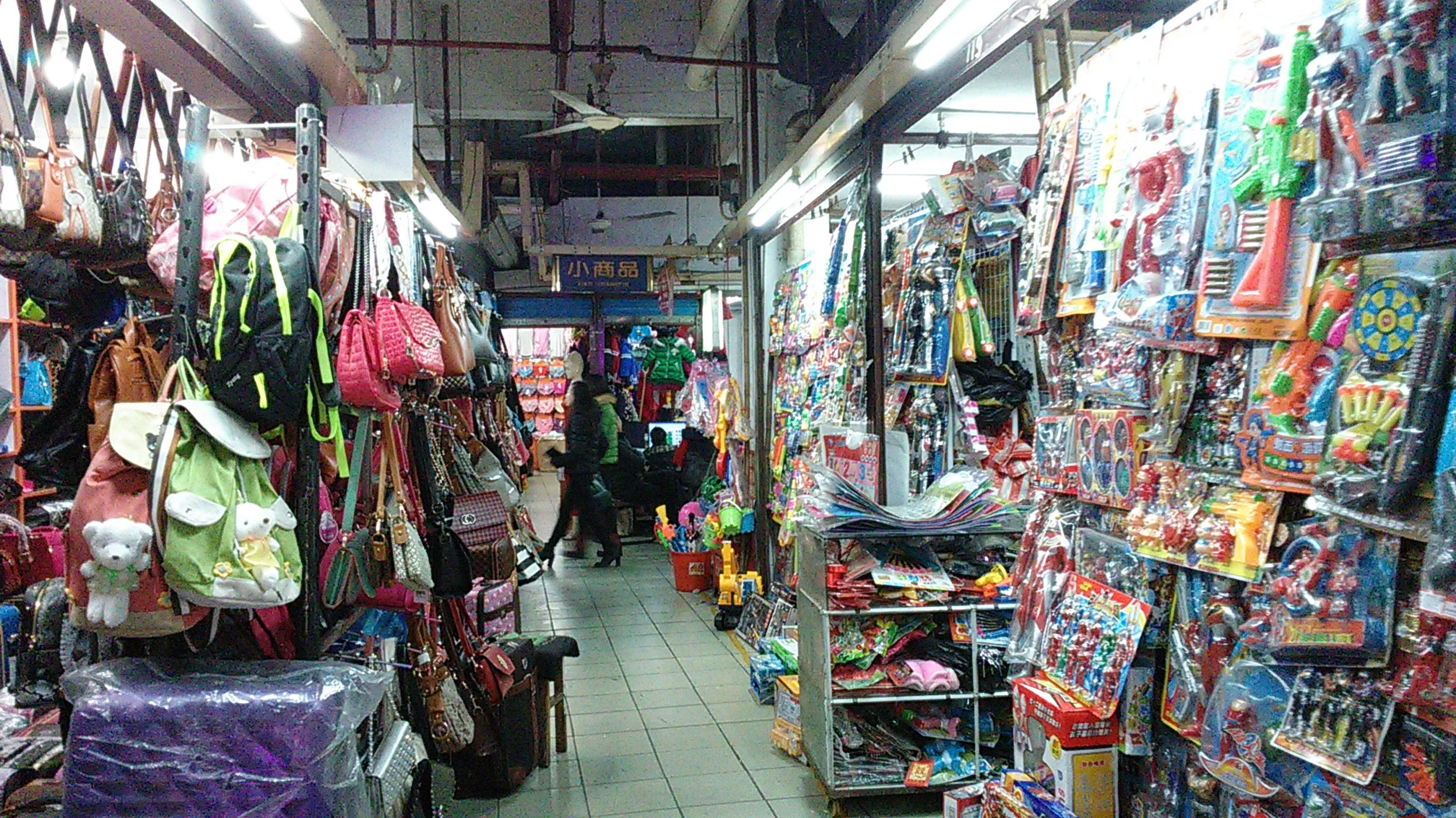 ディープな裏路地