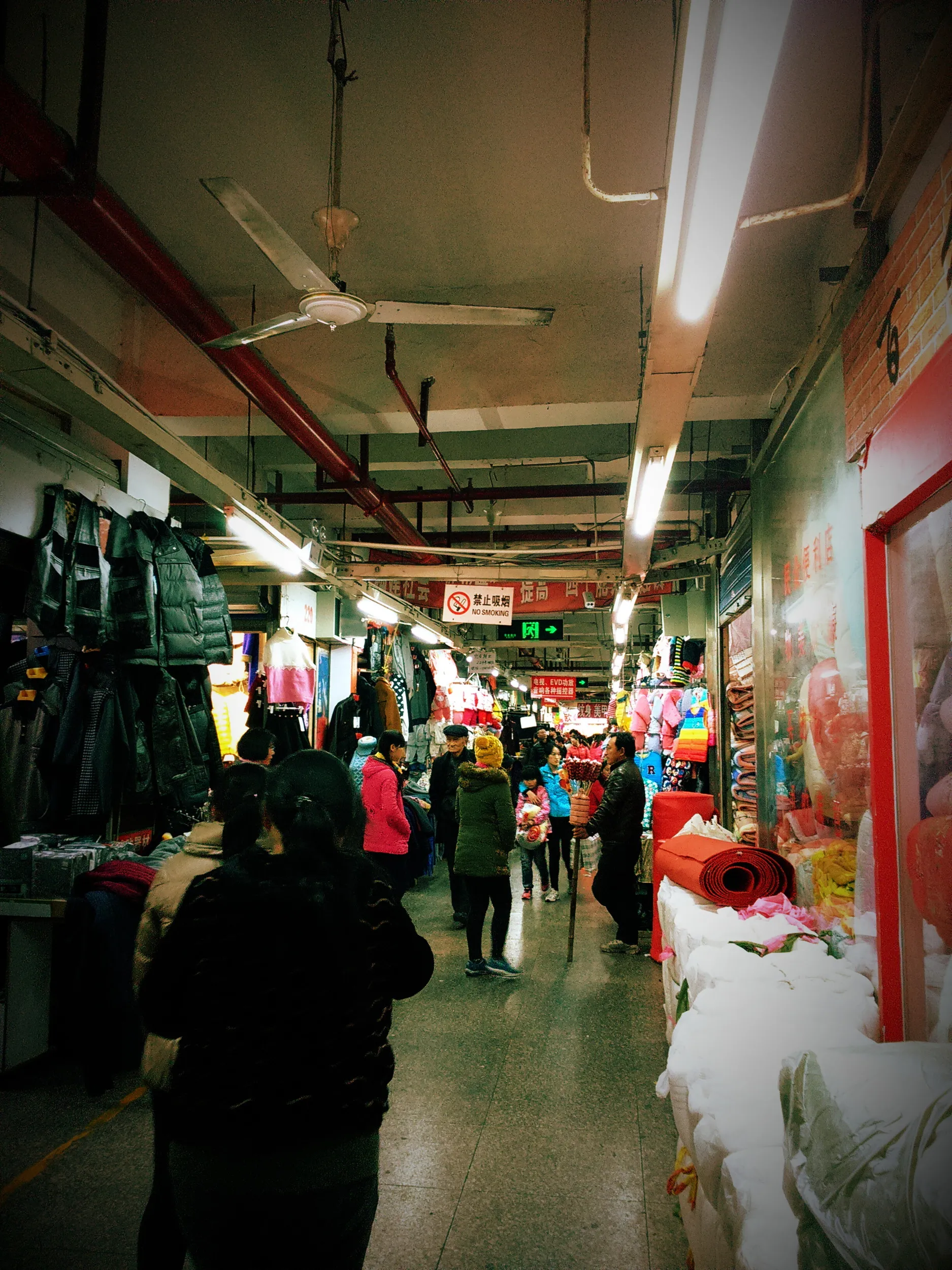 ディープな裏路地