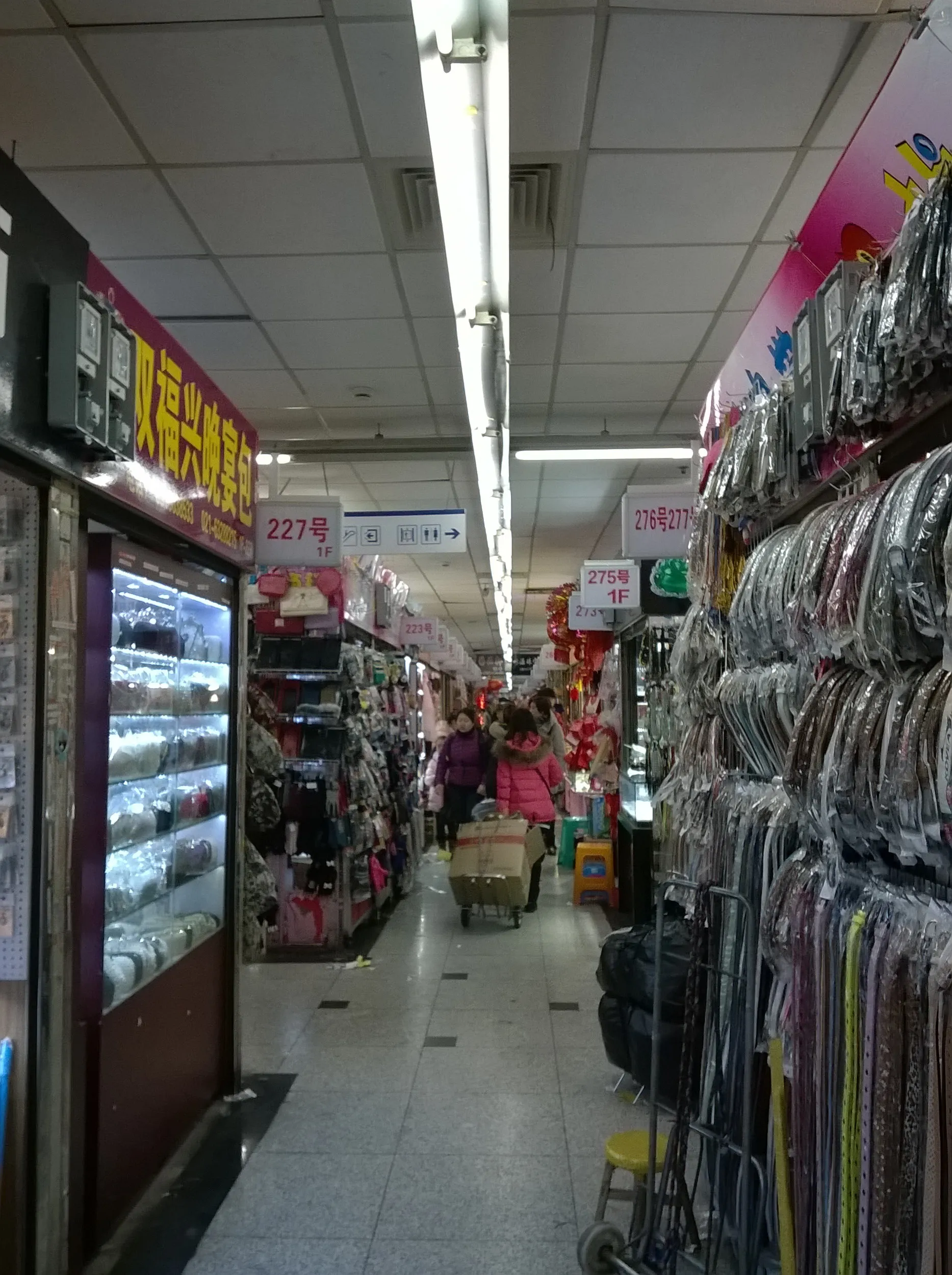 上海の豫園で買い物