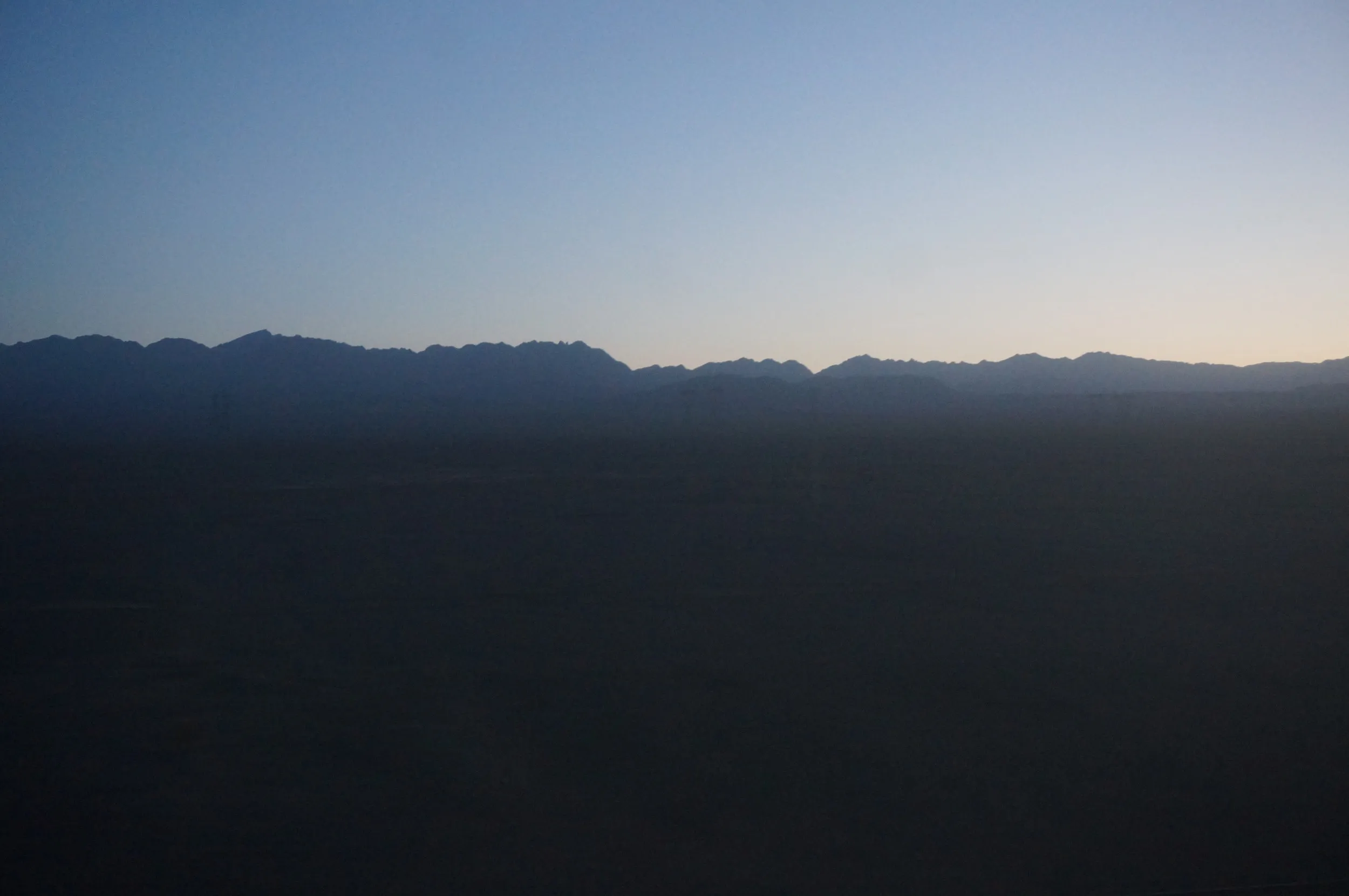 天山山脈が見える