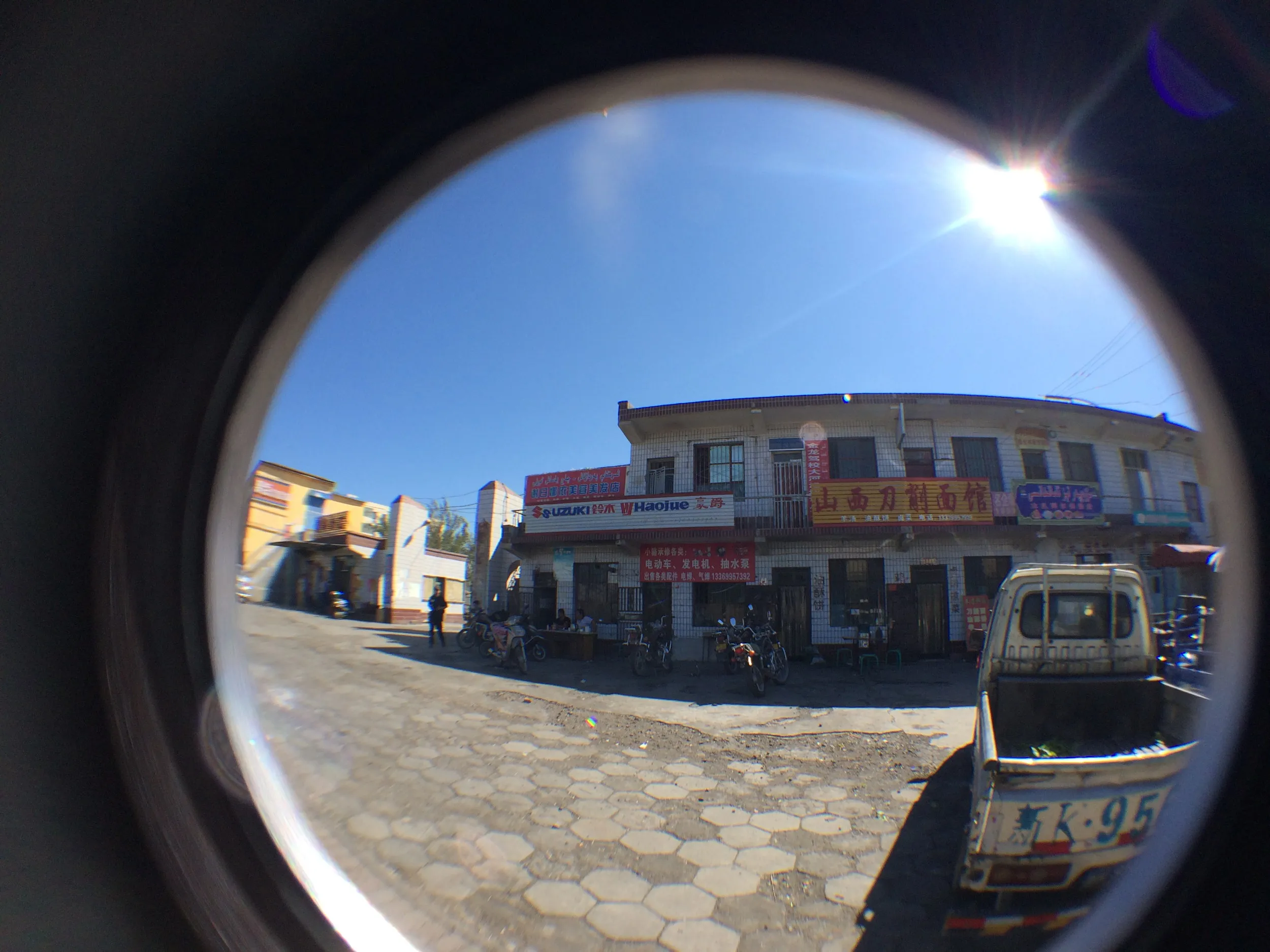 大河沿鎮の市場周辺