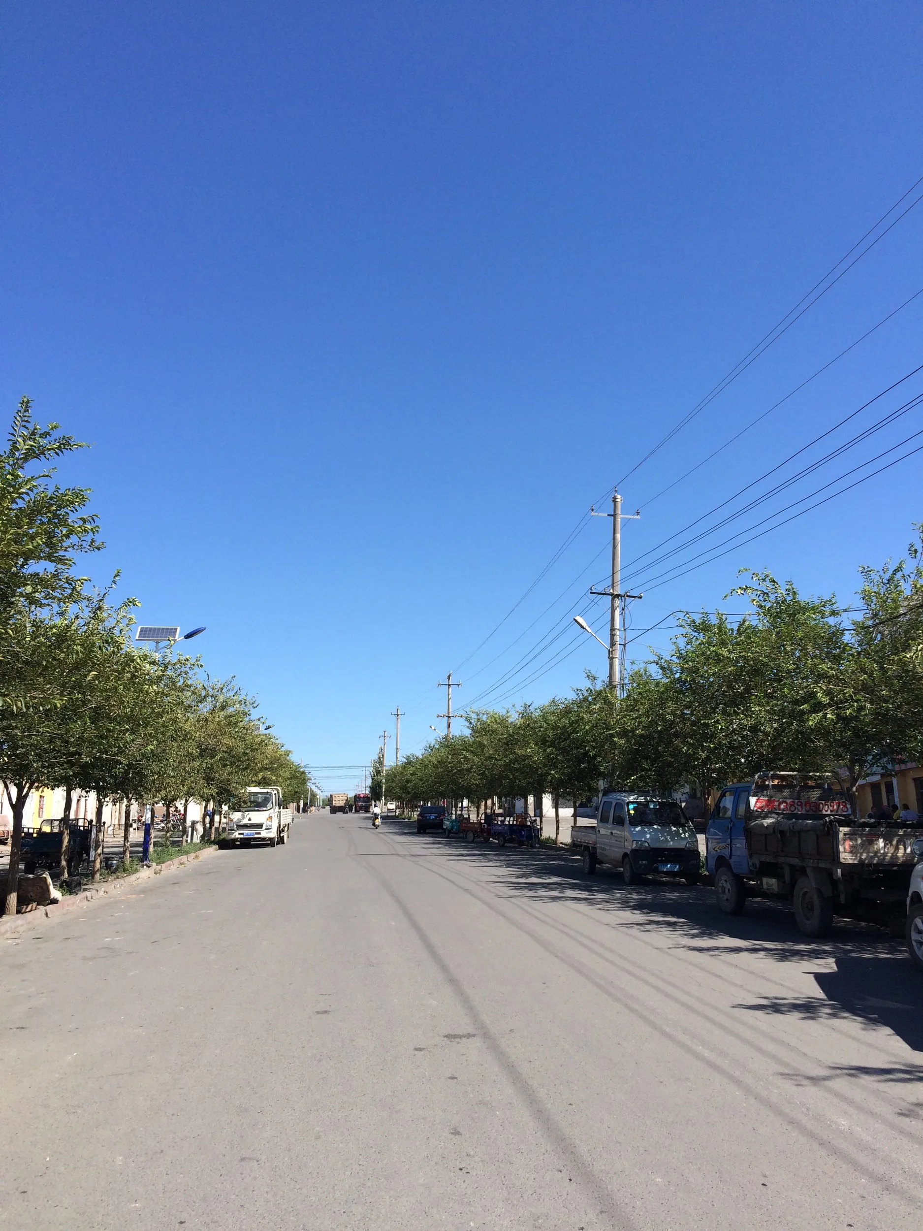 大河沿鎮の市場周辺