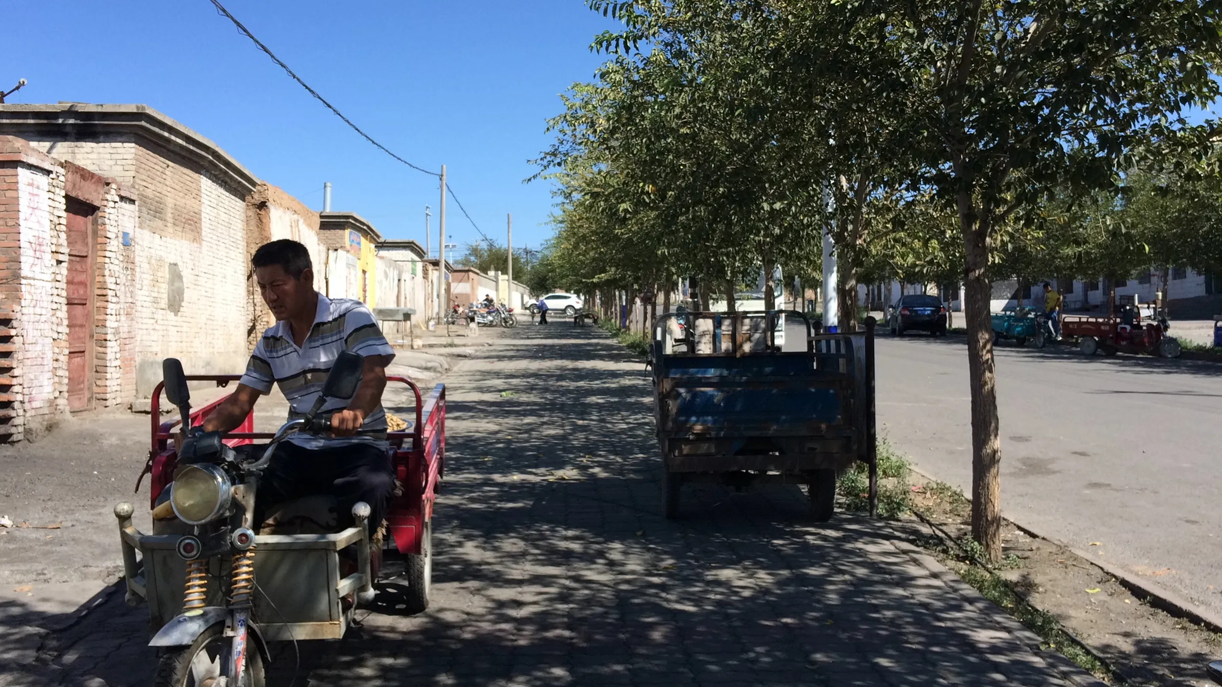 大河沿鎮の市場周辺