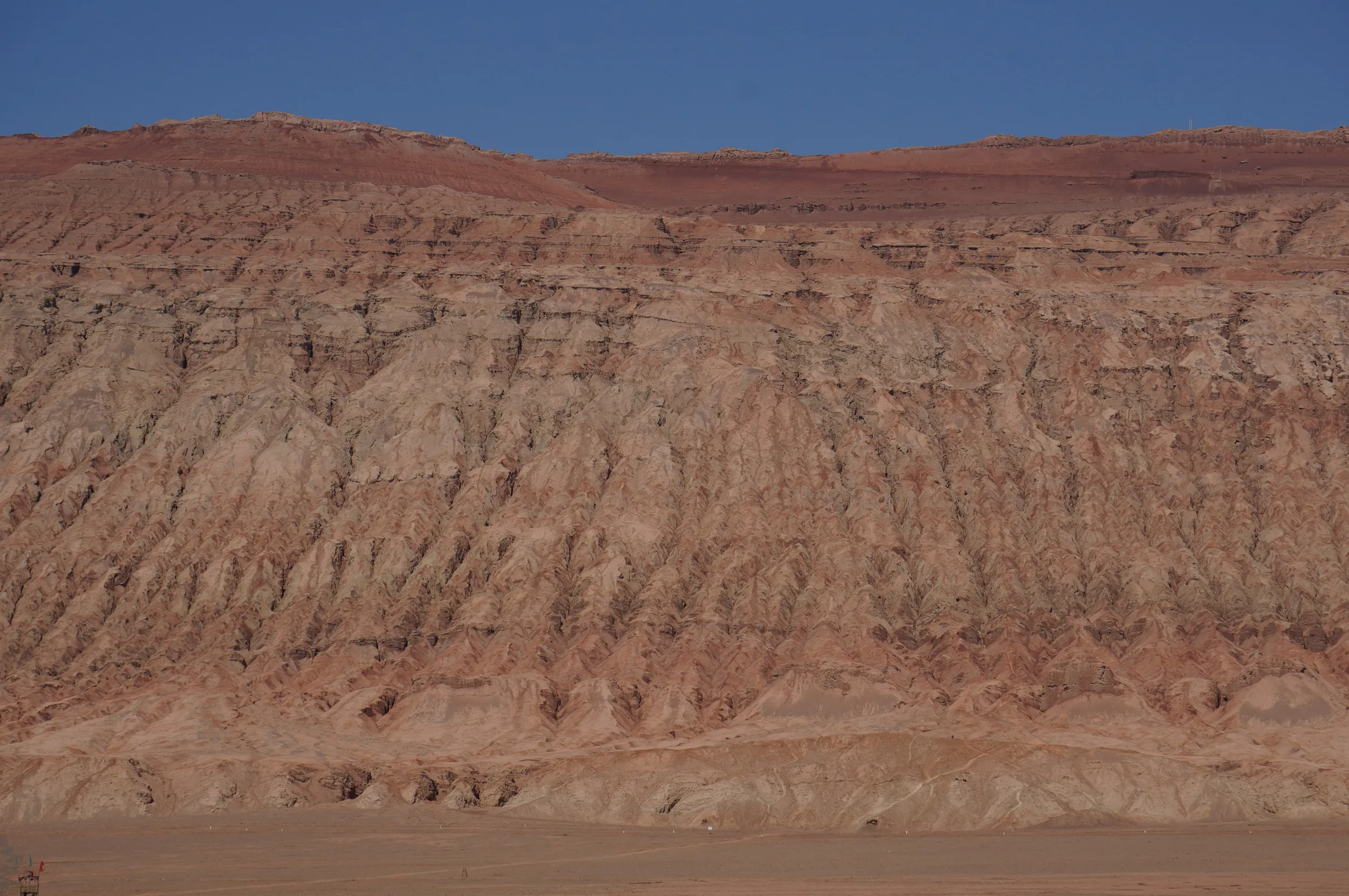 火焔山を目の前に望む