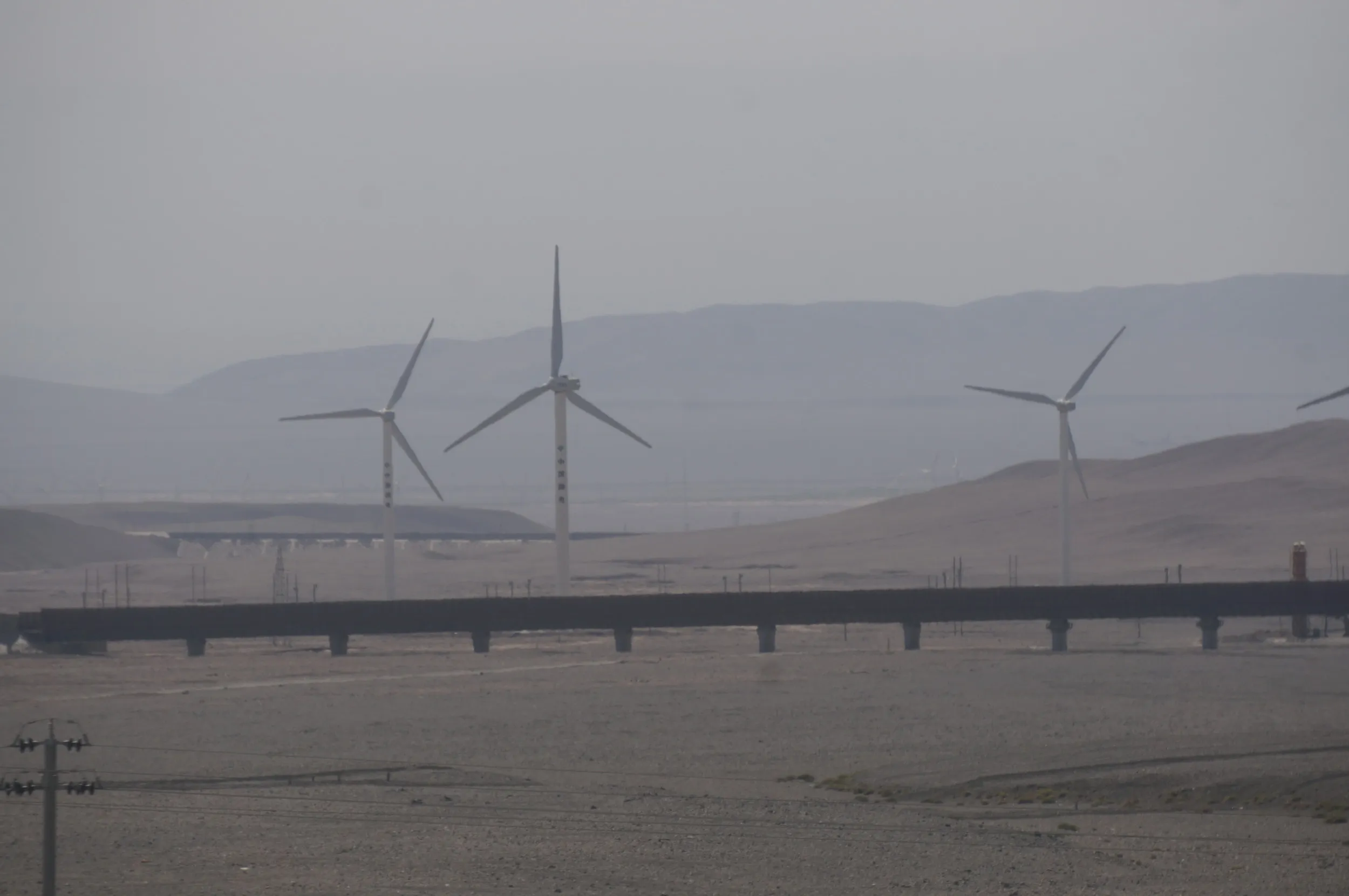 トルファン~ウルムチ間の車窓風景