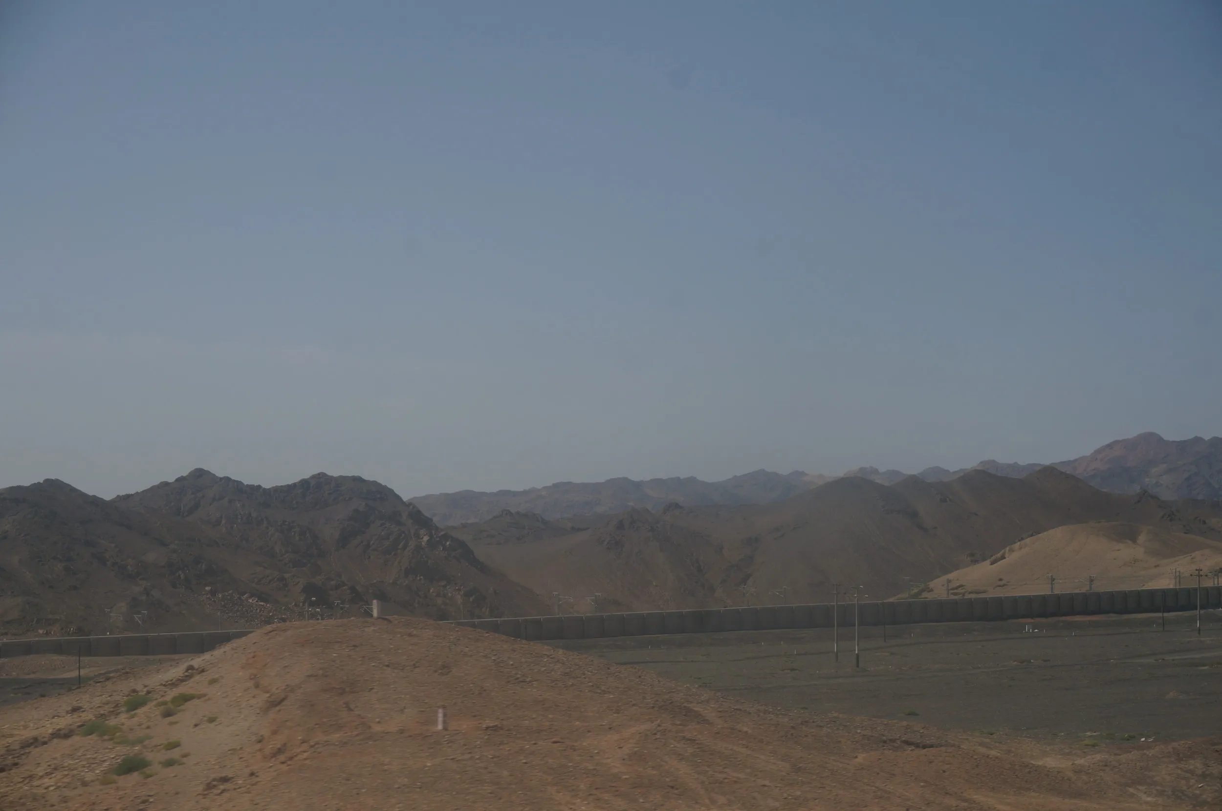 トルファン~ウルムチ間の車窓風景