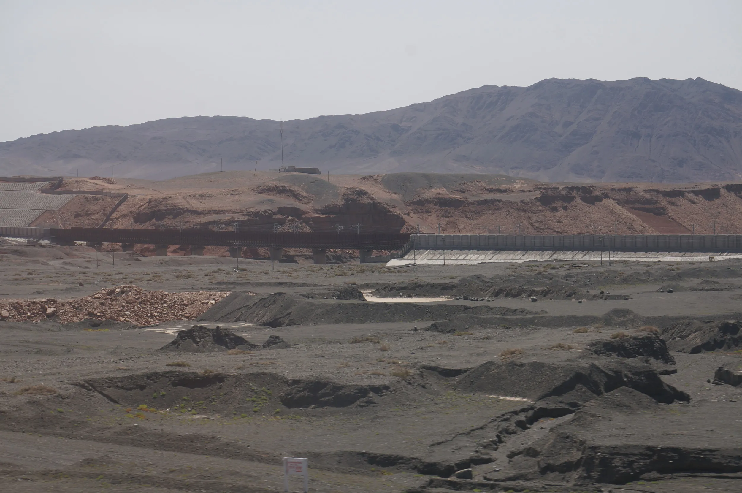 トルファン~ウルムチ間の車窓風景