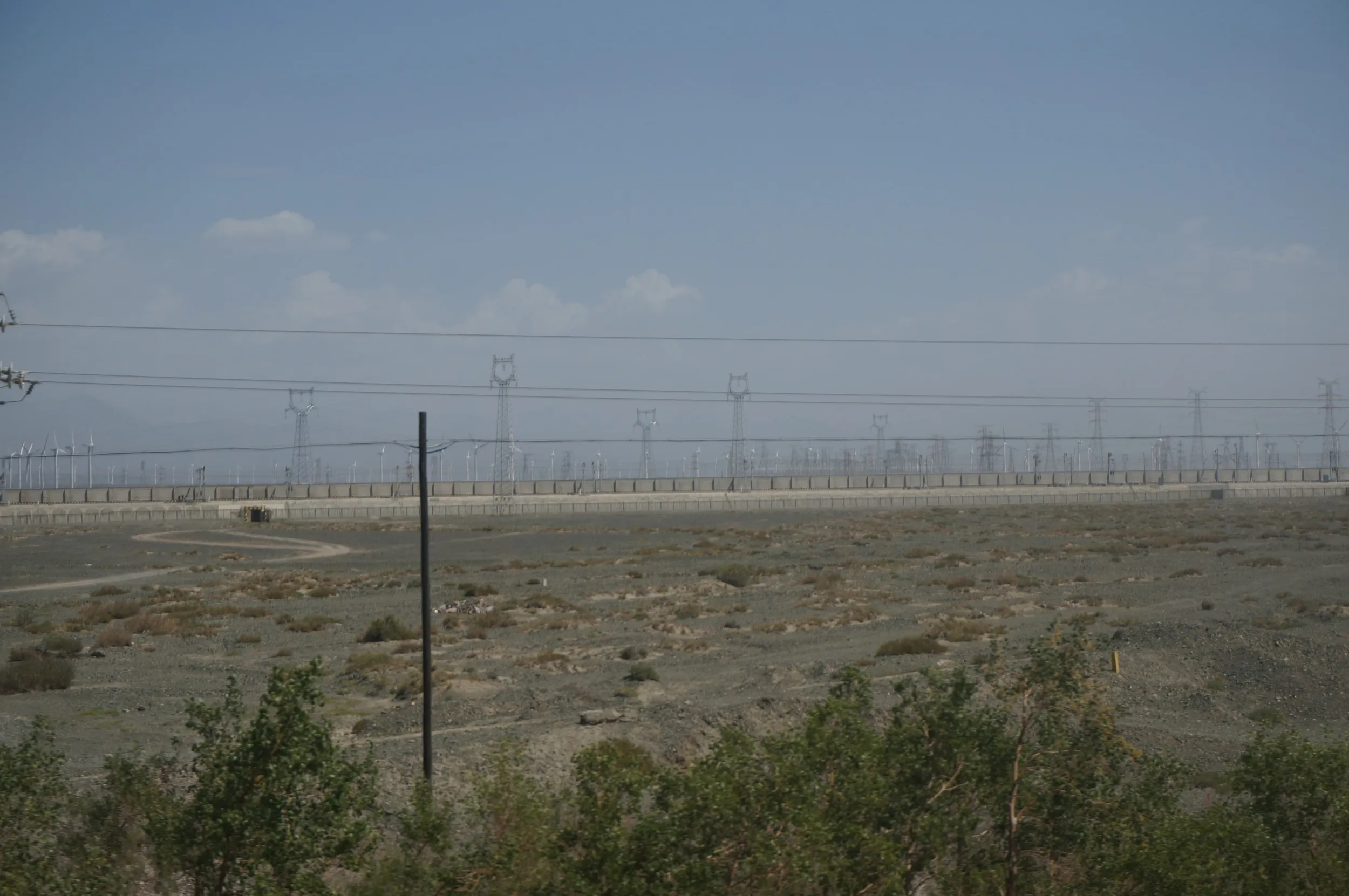 トルファン~ウルムチ間の車窓風景