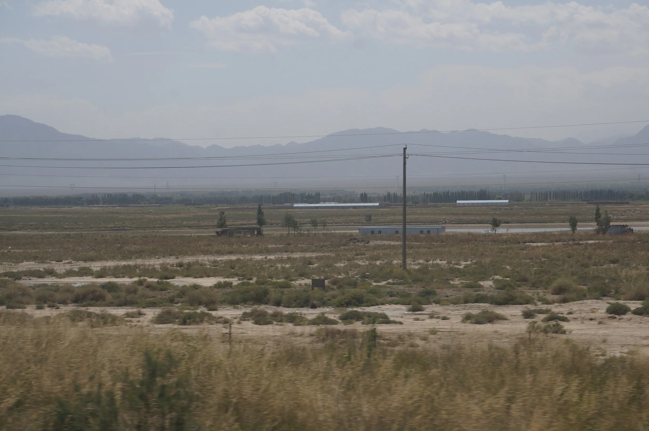 トルファン~ウルムチ間の車窓風景
