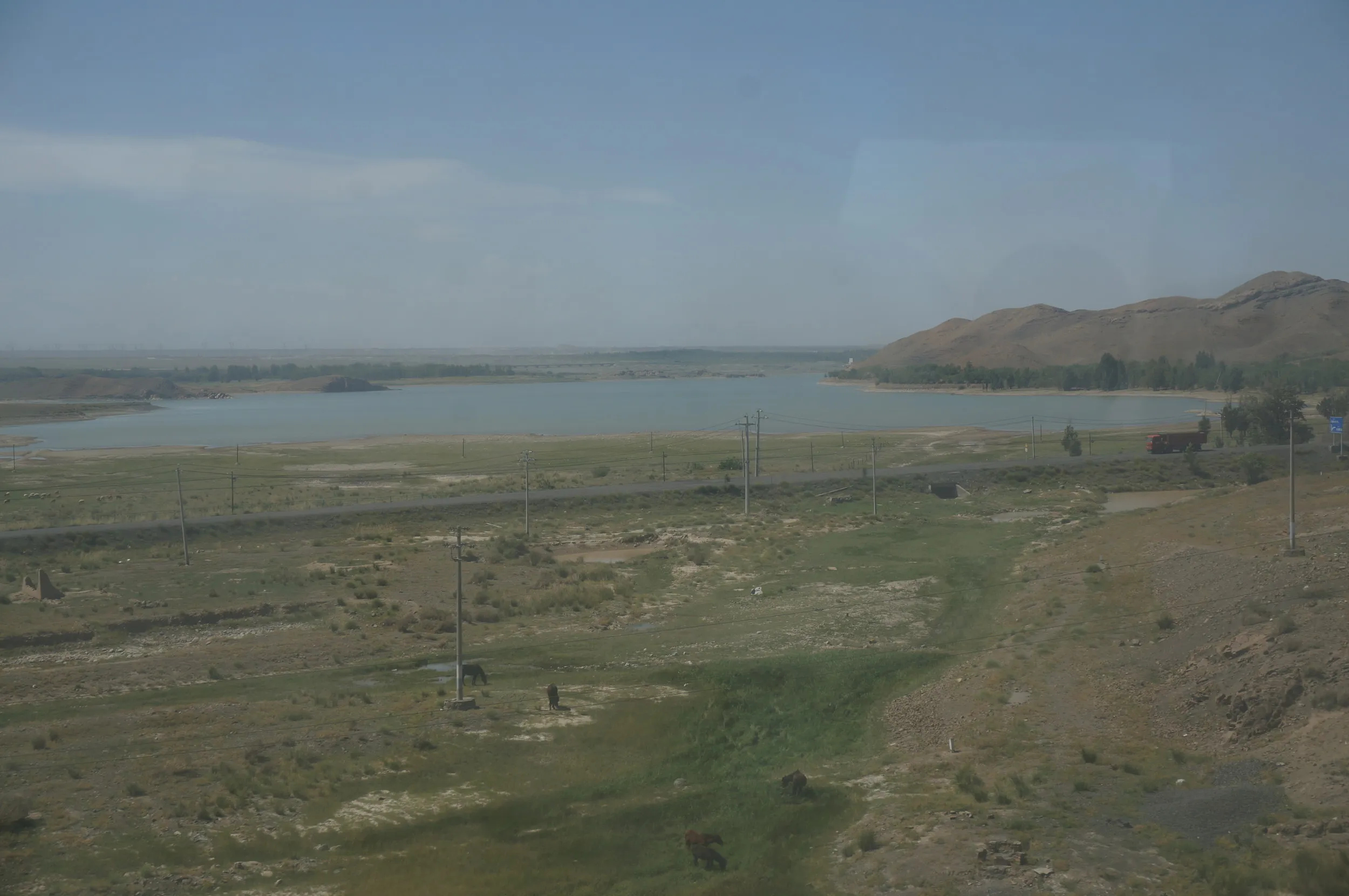 トルファン~ウルムチ間の車窓風景