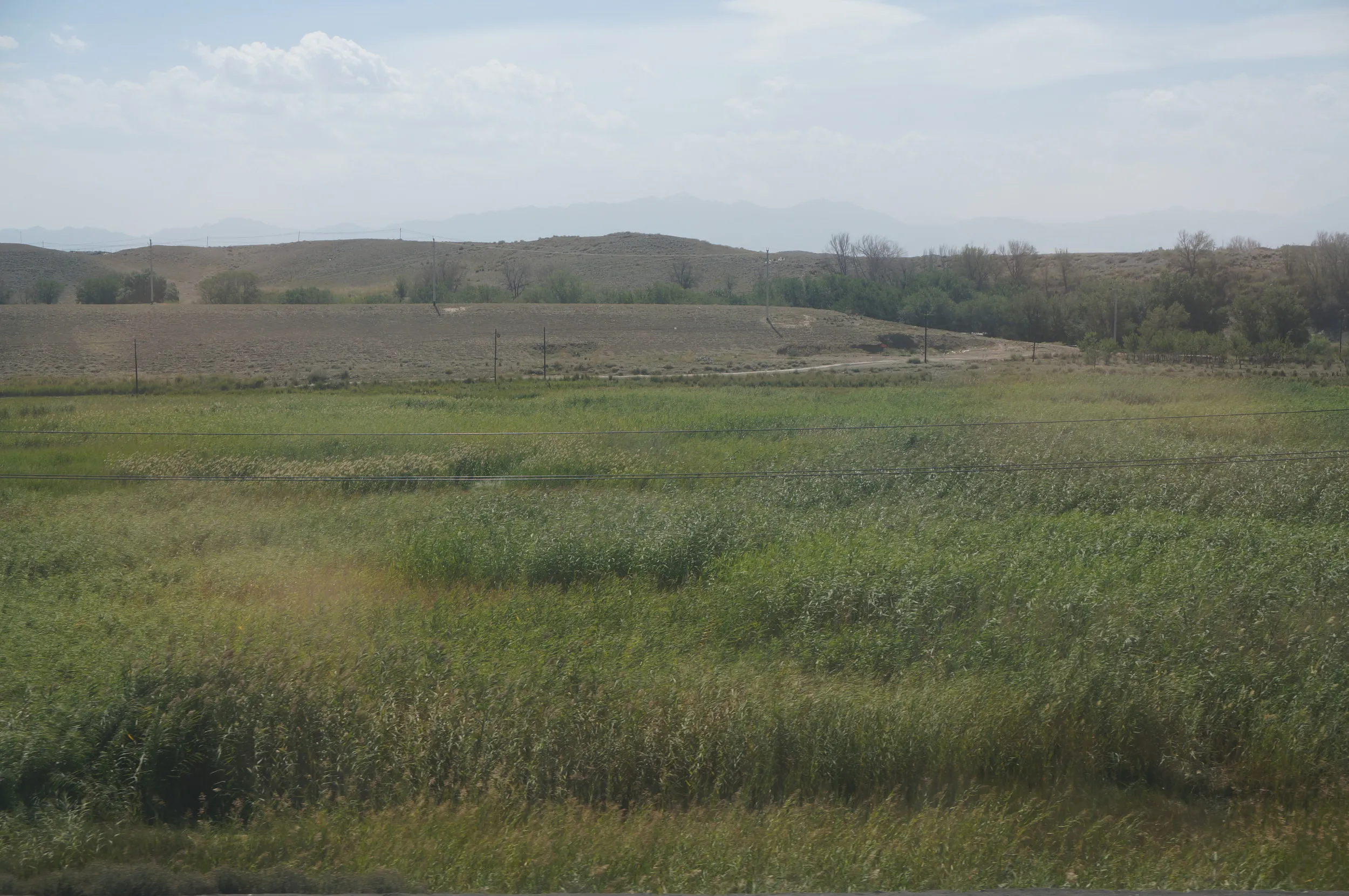 トルファン~ウルムチ間の車窓風景