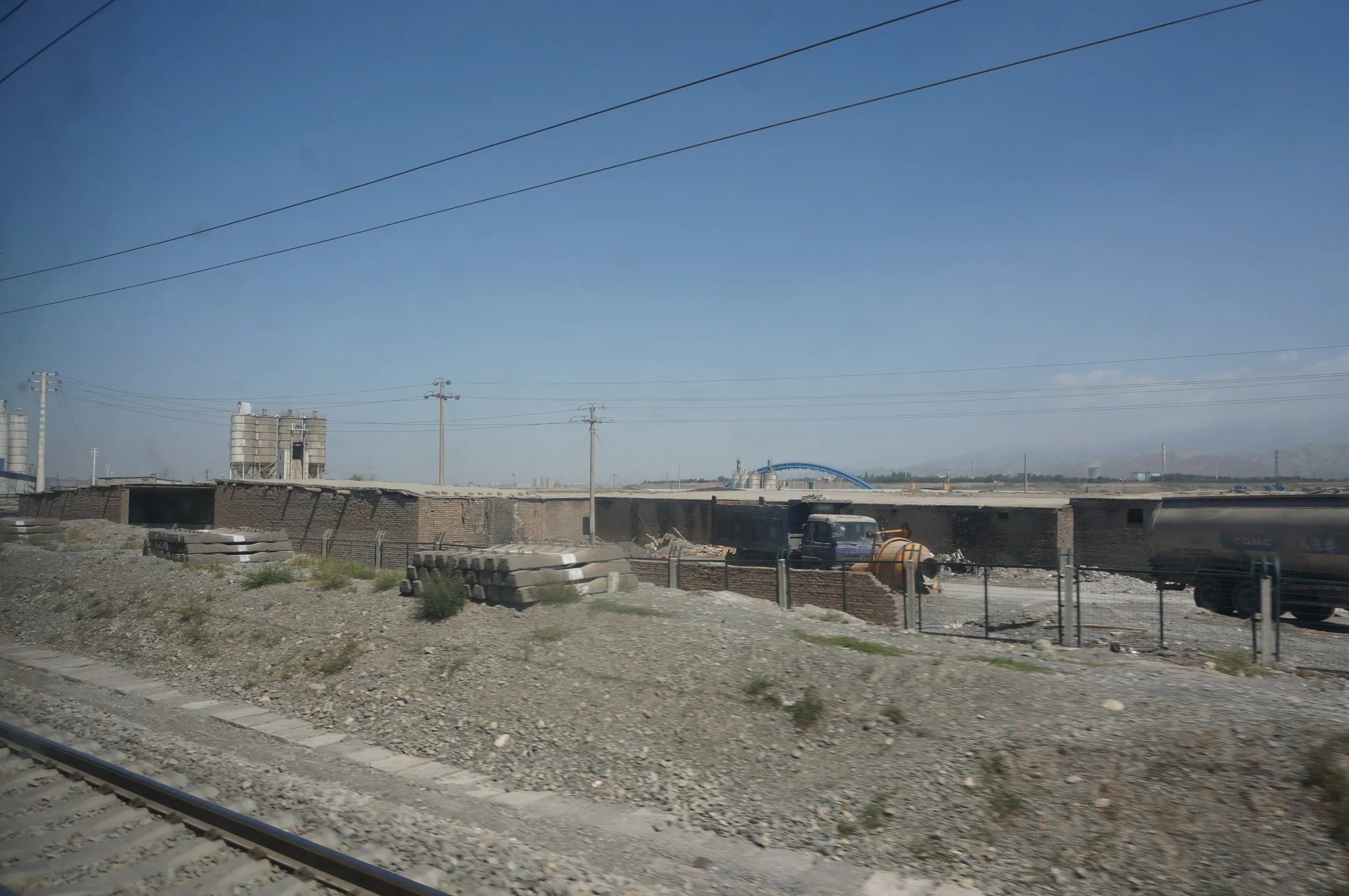 トルファン~ウルムチ間の車窓風景