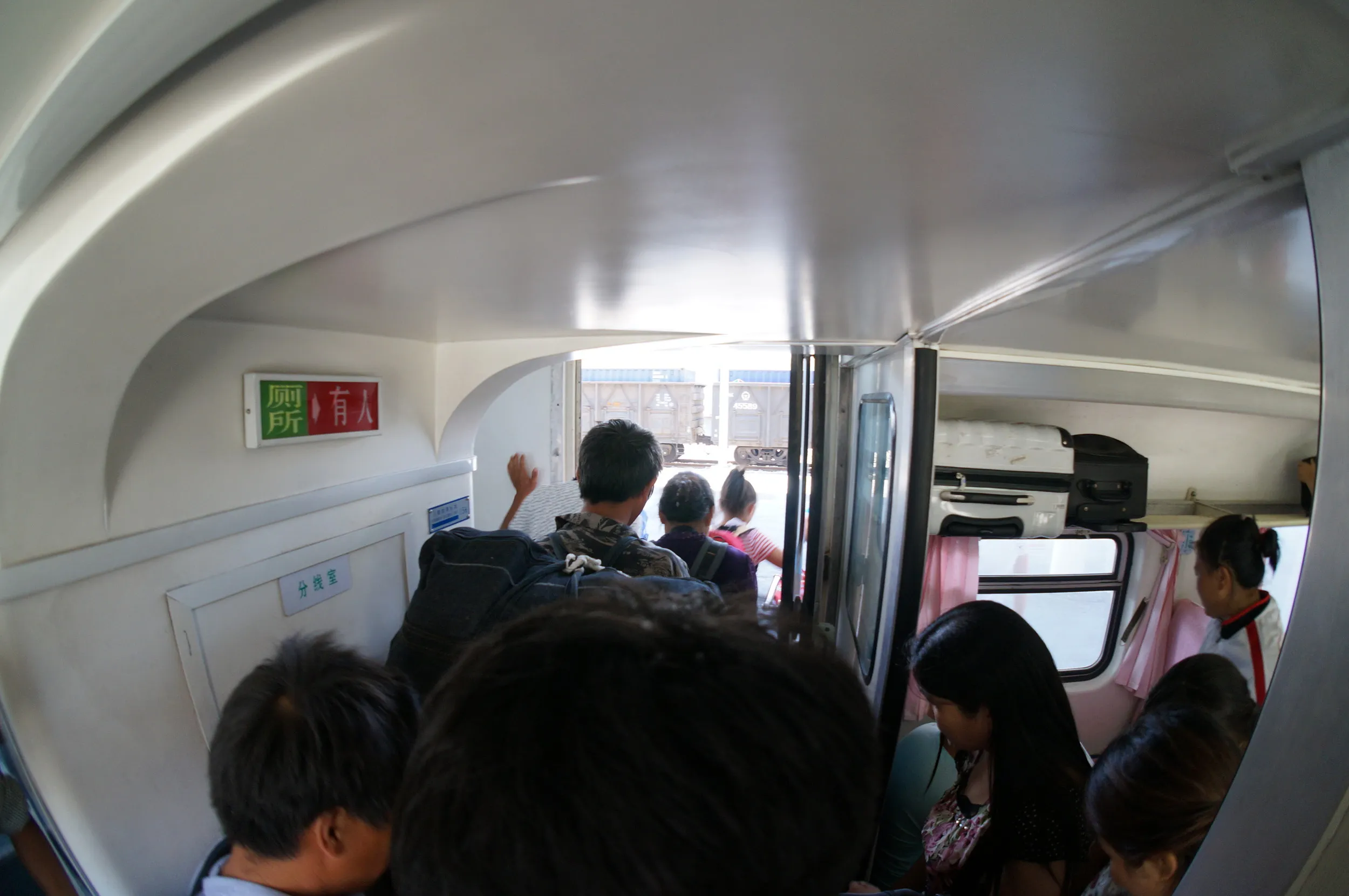 トルファン~ウルムチ間の車窓風景