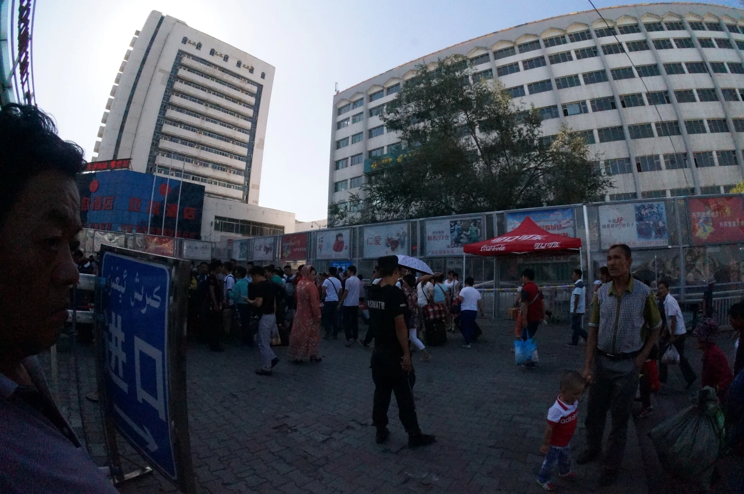 ウルムチ南駅周辺の風景