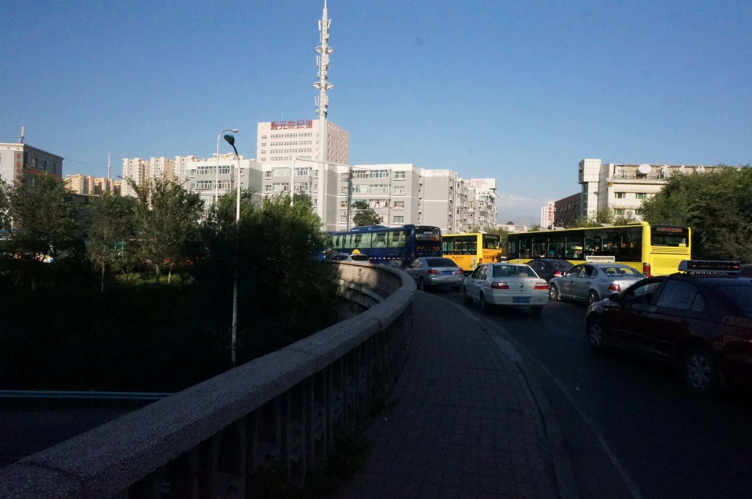 ウルムチ市内を散歩