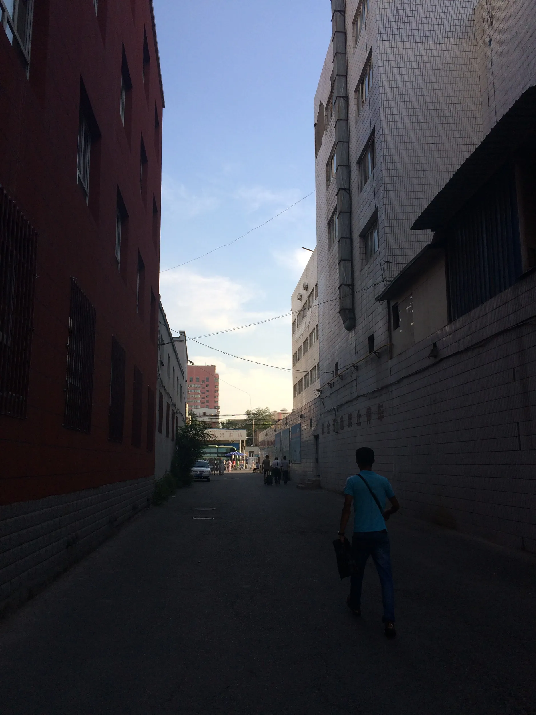 国際バスターミナル付近