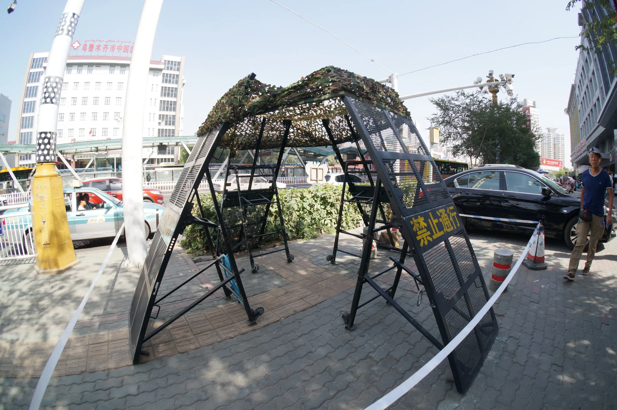 武装警察のスペース