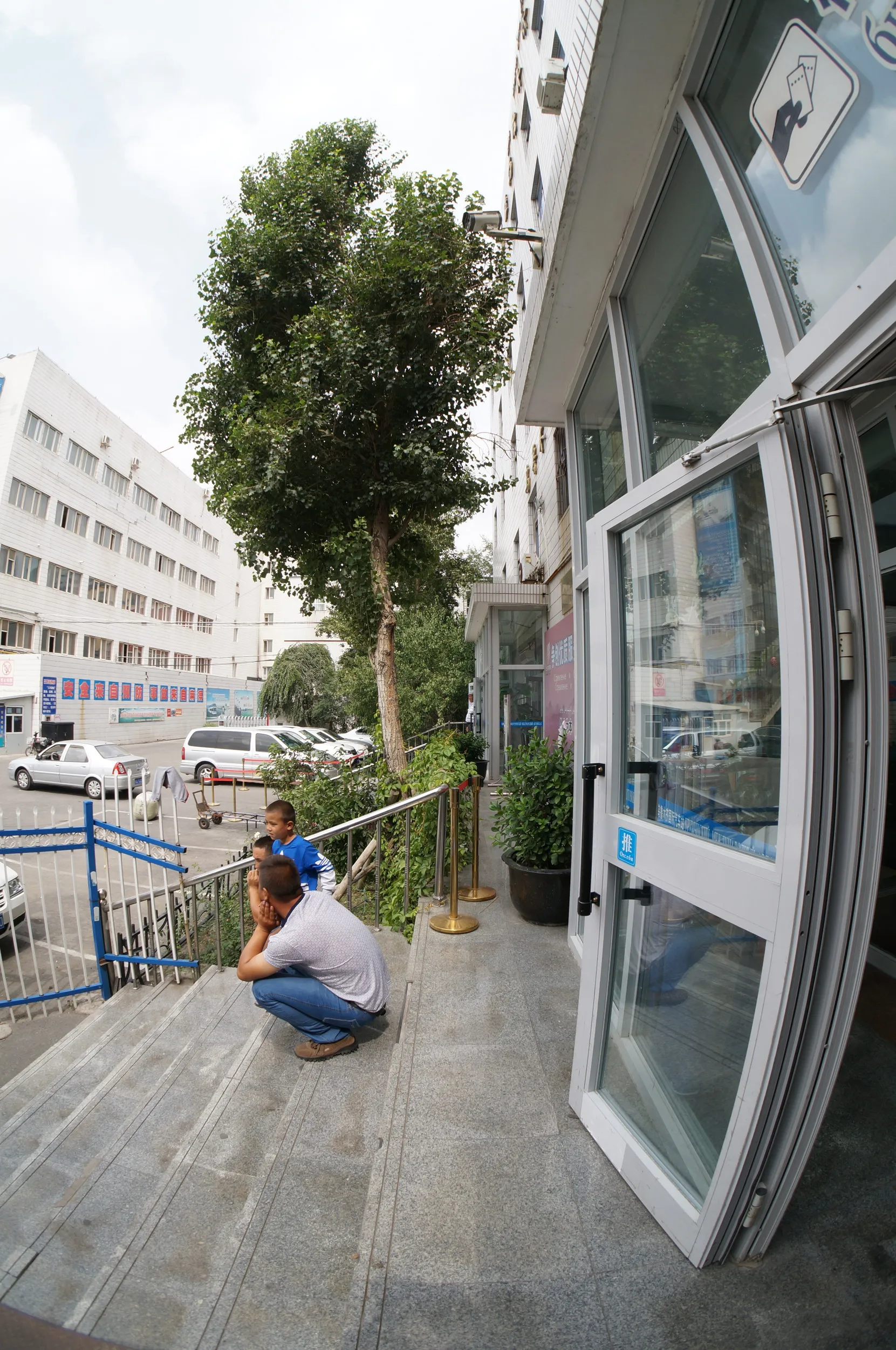 国際バスターミナルの待合室