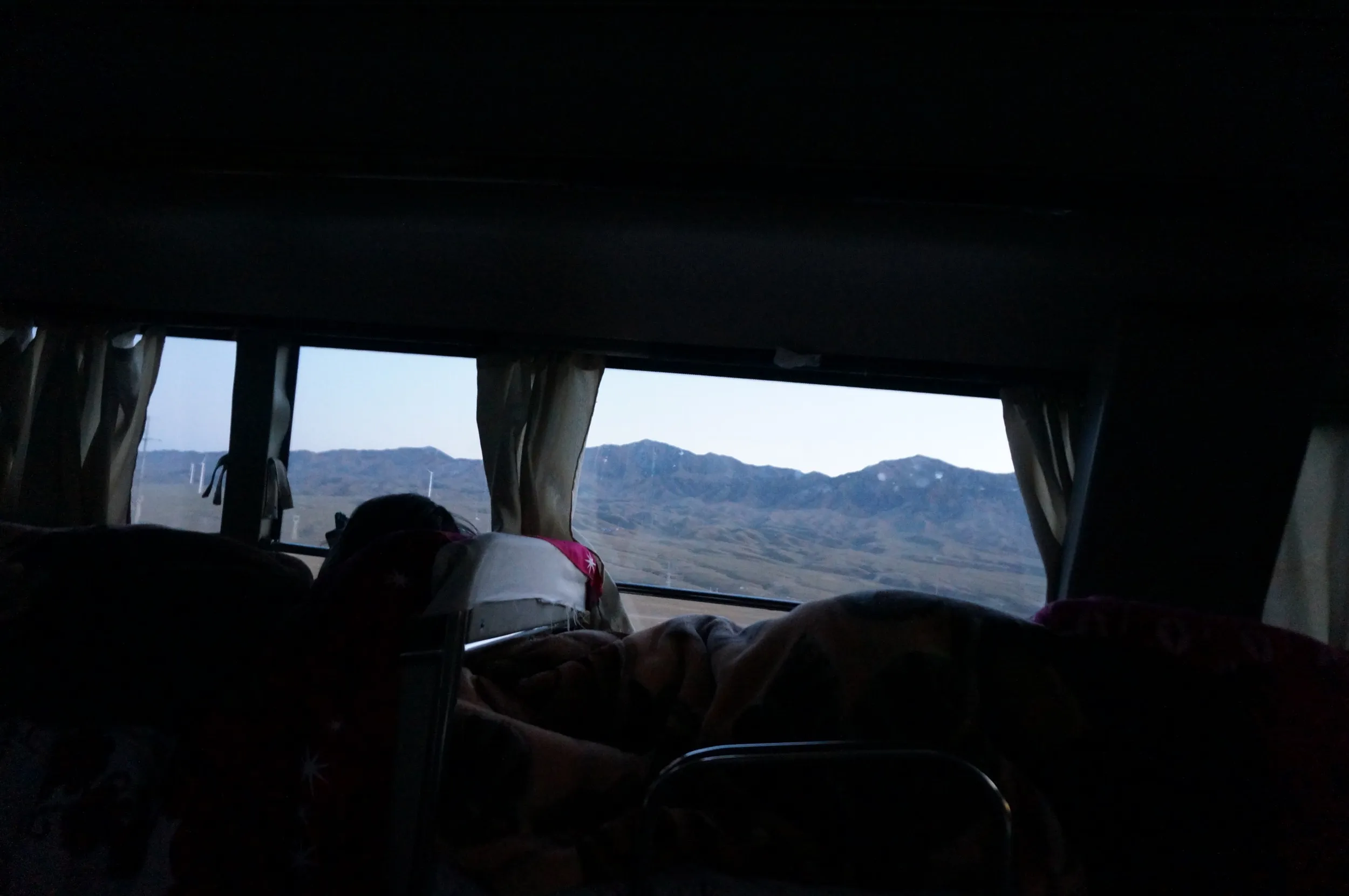 霍城県付近の車窓風景