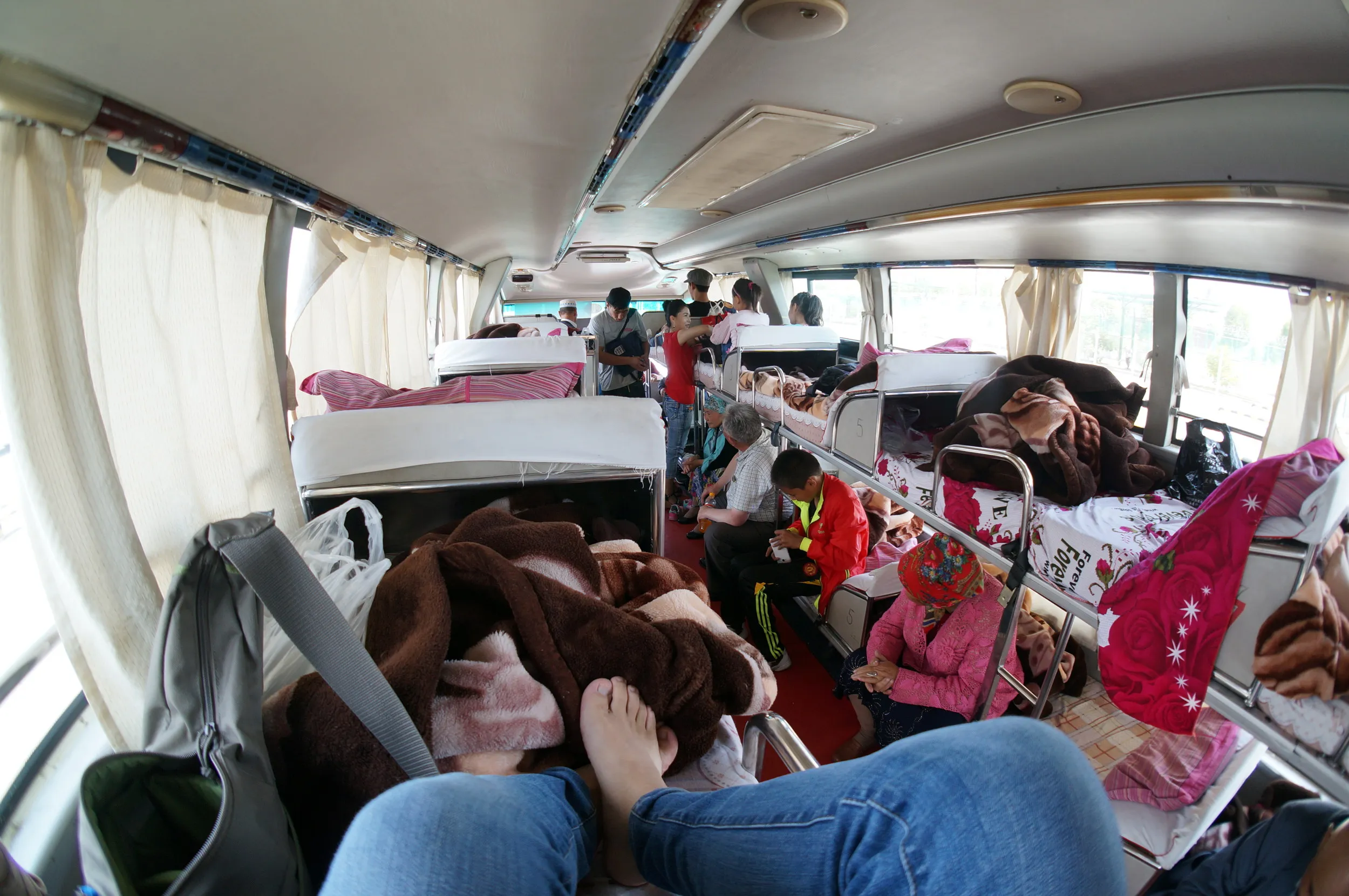 中国とカザフスタンの出入国管理所