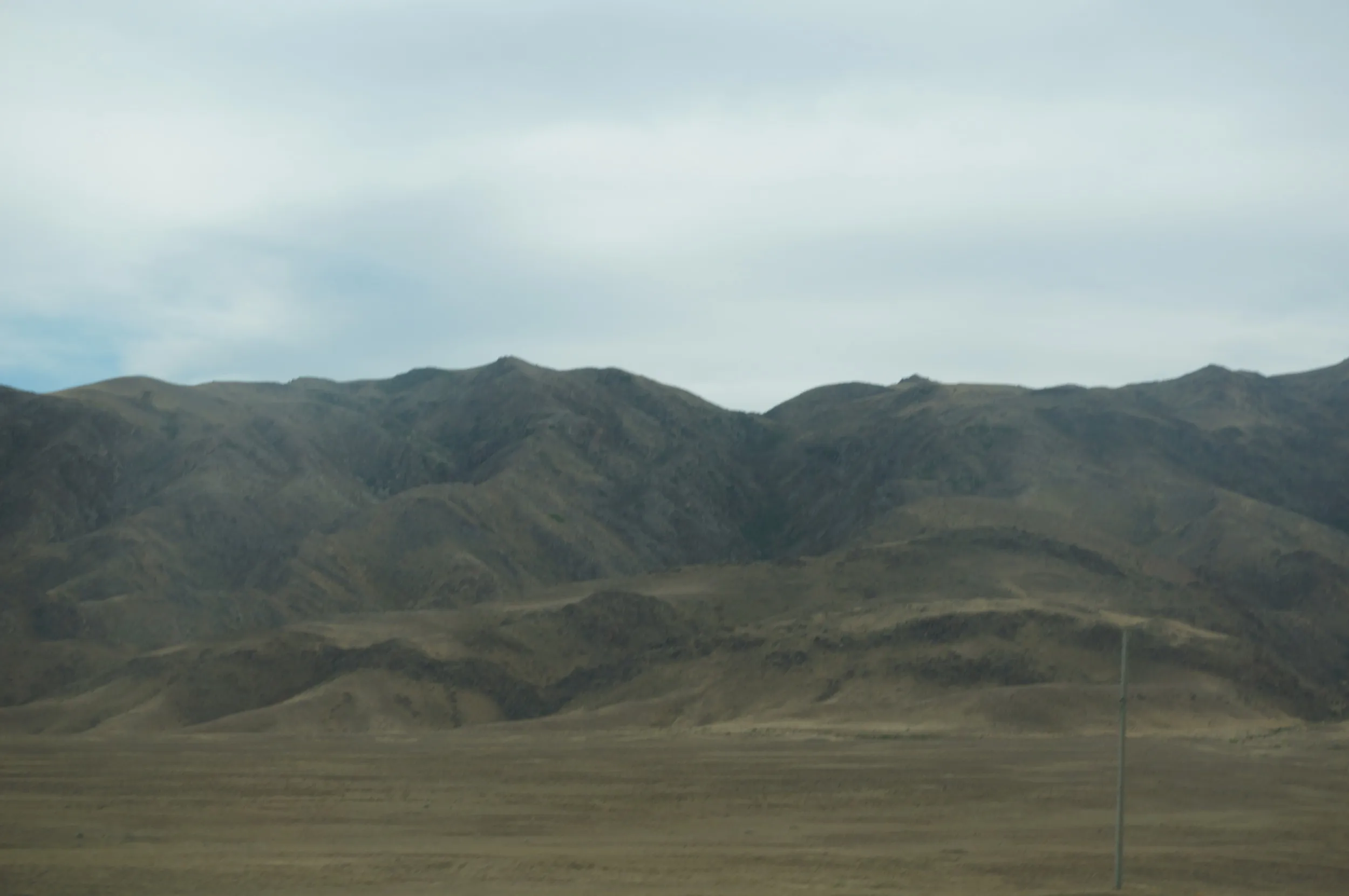 コクペク（Кокпек）郊外～アルマトイ間の車窓風景