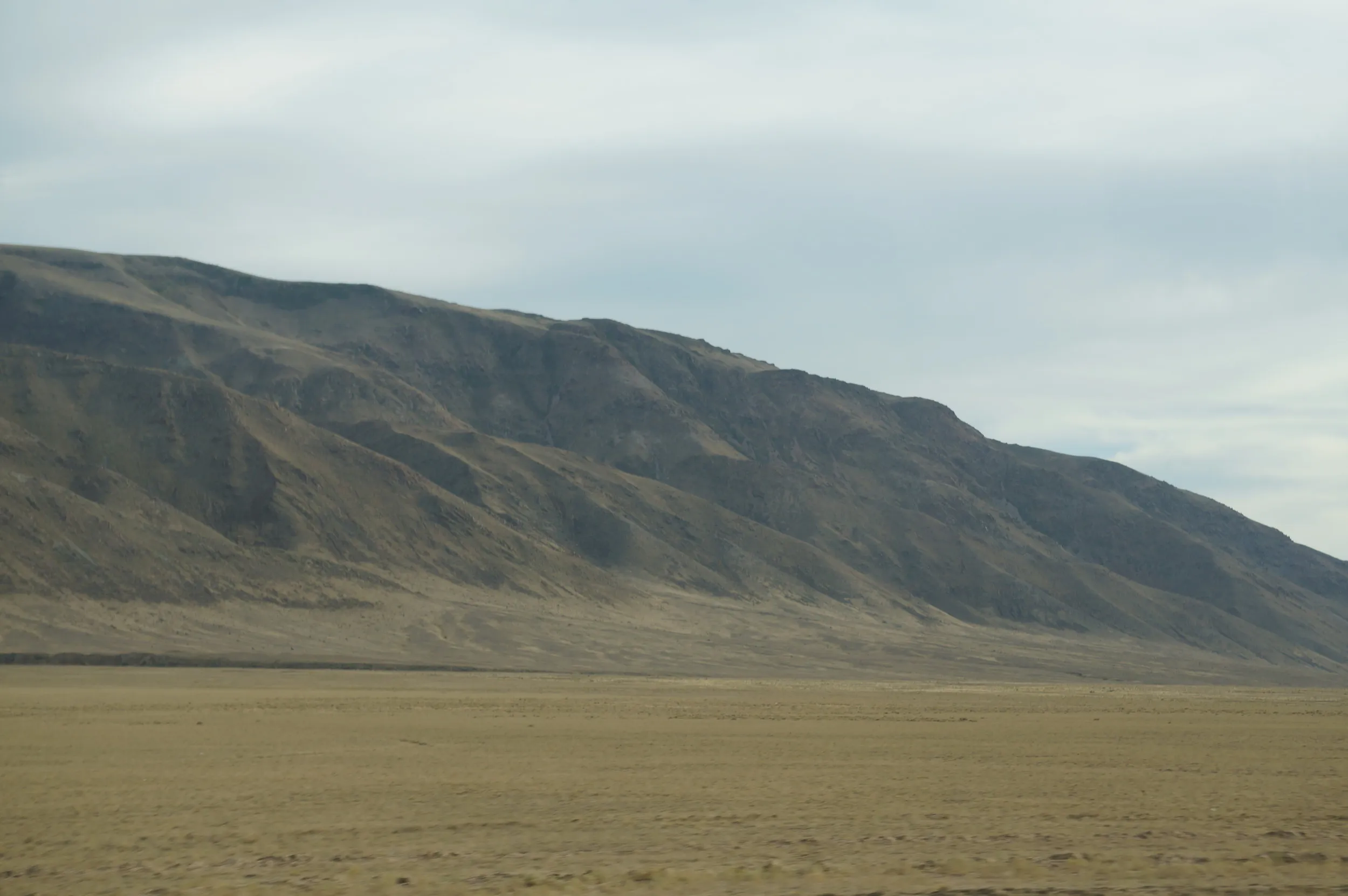 コクペク（Кокпек）郊外～アルマトイ間の車窓風景